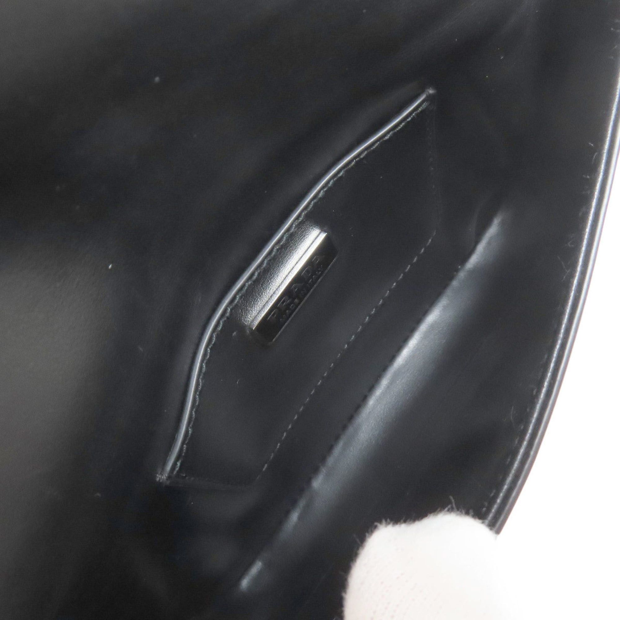Prada Prada logo brushed leather shoulder bag for women Size ONE SIZE - 5 Thumbnail