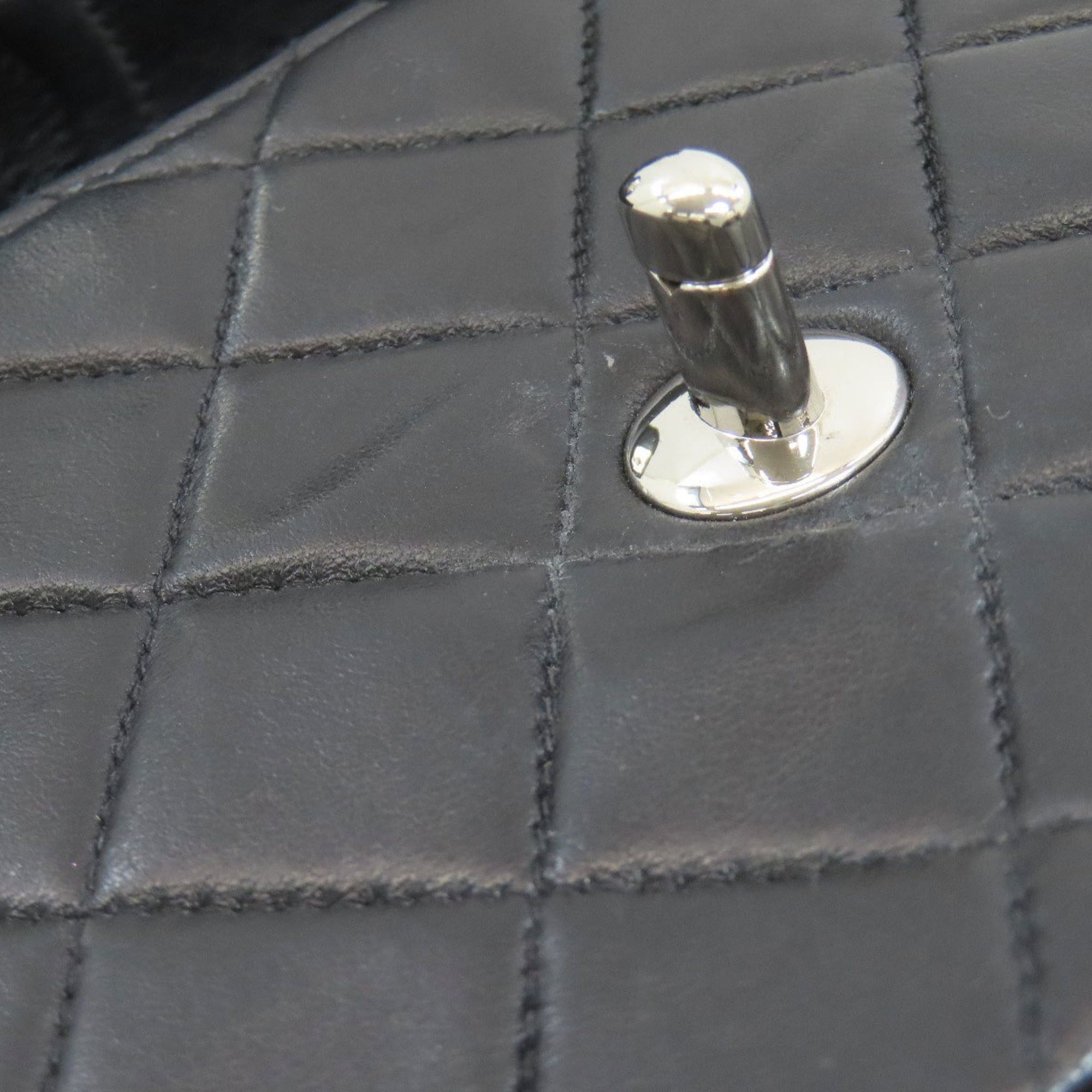Chanel Chanel Matelasse Chain Shoulder Bag with Silver Hardware, Lambskin, Women's, CHANEL Size ONE SIZE - 18 Thumbnail