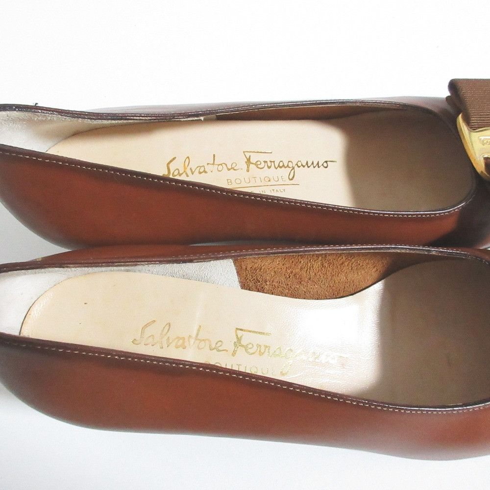 Salvatore Ferragamo Salvatore Ferragamo Salvatore Ferragamo Vara Leather Pumps Leather Shoes DUTY FREE for USA Size ONE SIZE - 5 Thumbnail