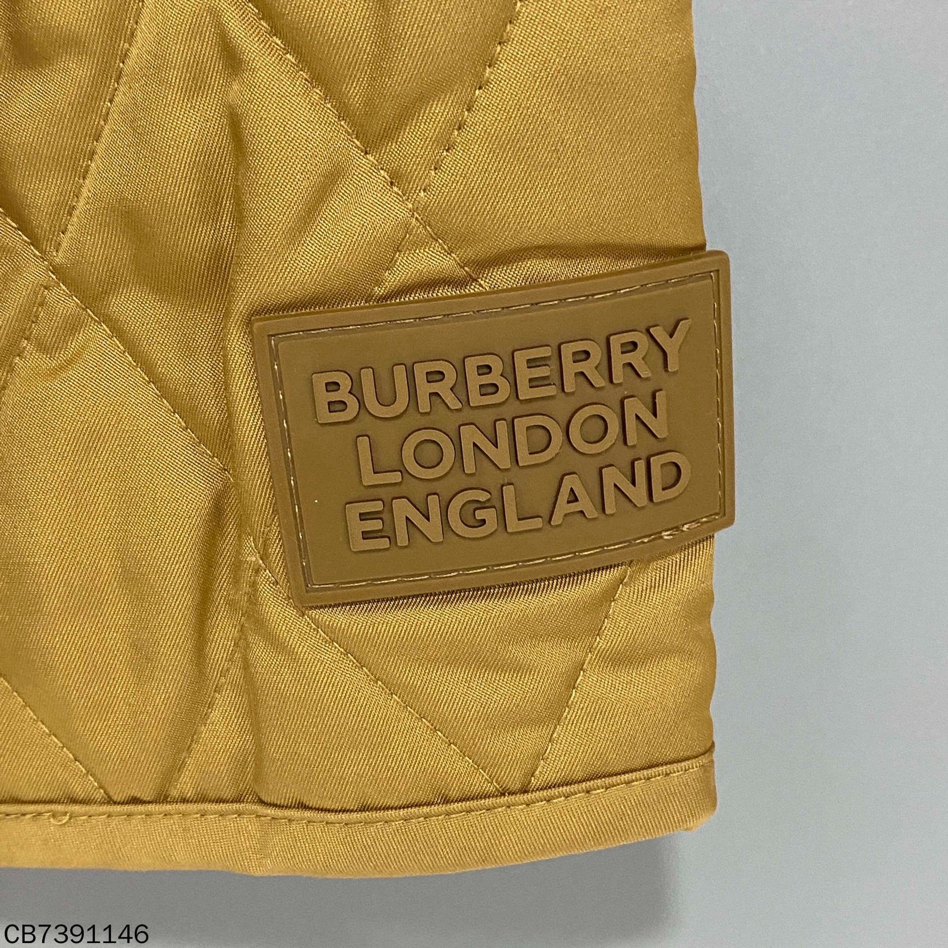 Burberry Burberry Yellow Quilted Cotton Coat Size US L / EU 52-54 / 3 - 4 Thumbnail