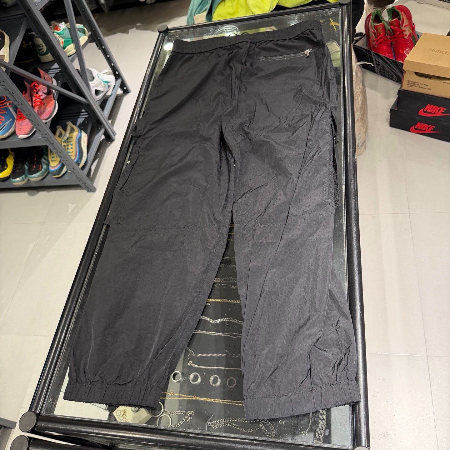 Balmain BALMAIN Black Nylon Pants Size US 36 / EU 52 - 2 Thumbnail