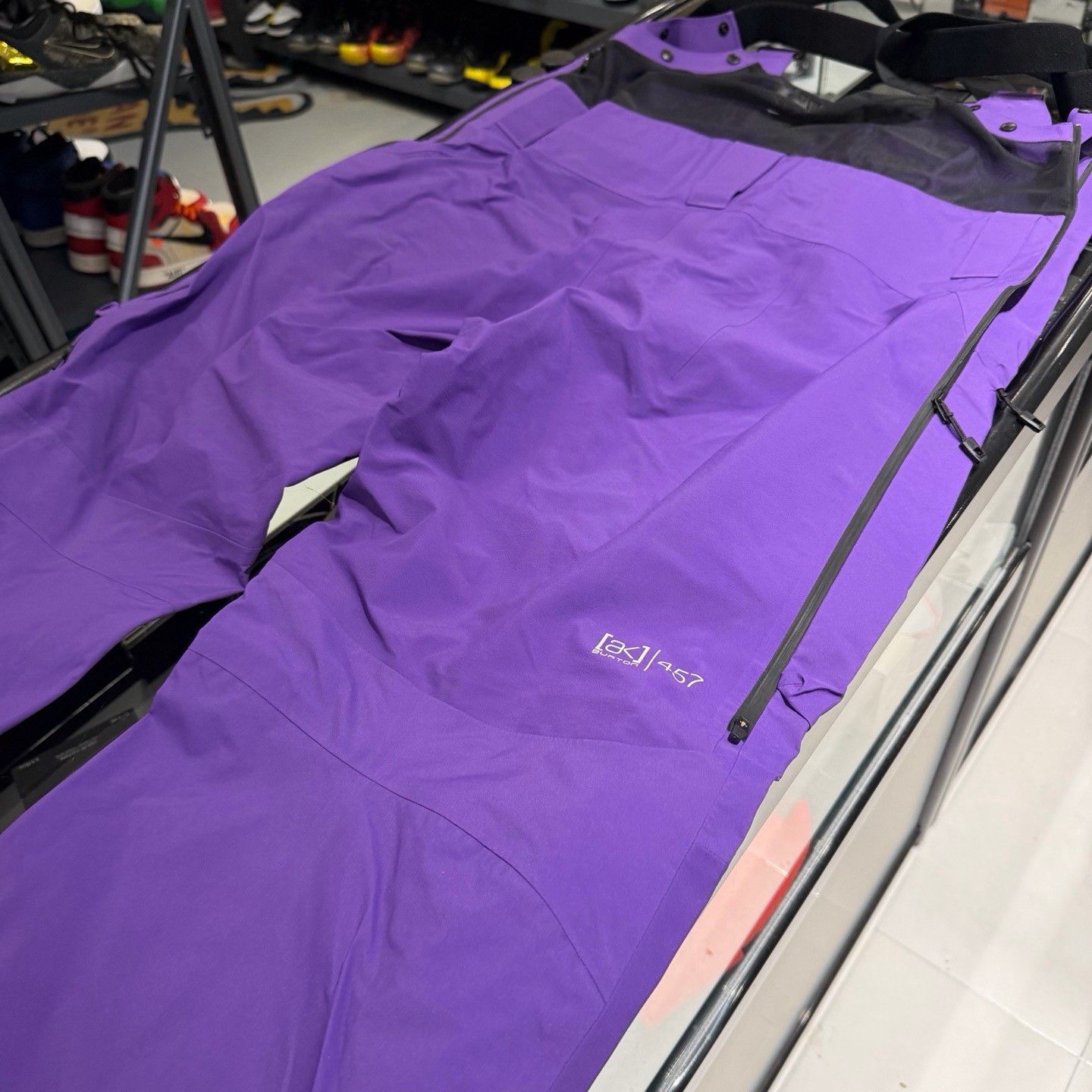 Burton BURTON AK457 GORE-TEX PRO Guide Ski Pants Size US 28 / EU 44 - 3 Thumbnail
