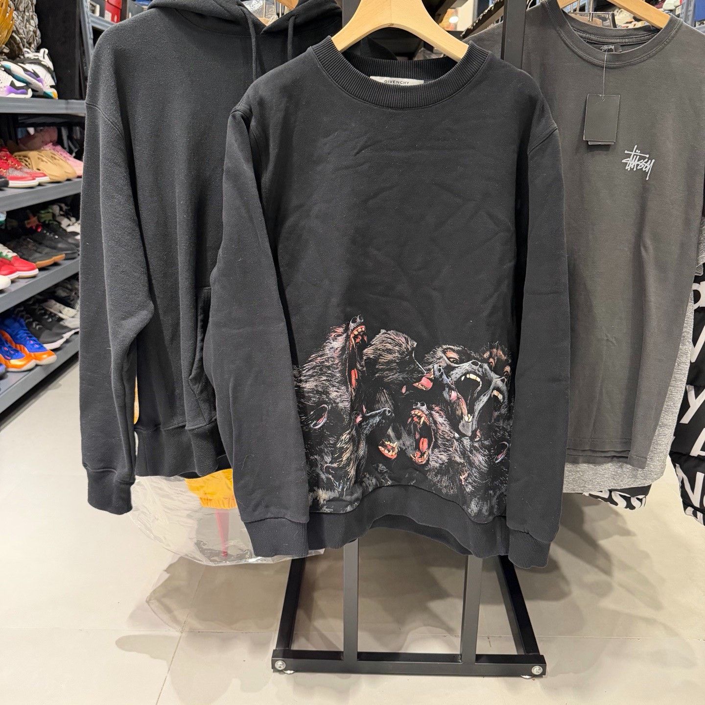 Givenchy Givenchy Wild Beast Baboon Print Sweatshirt Size US S / EU 44-46 / 1 - 6 Thumbnail
