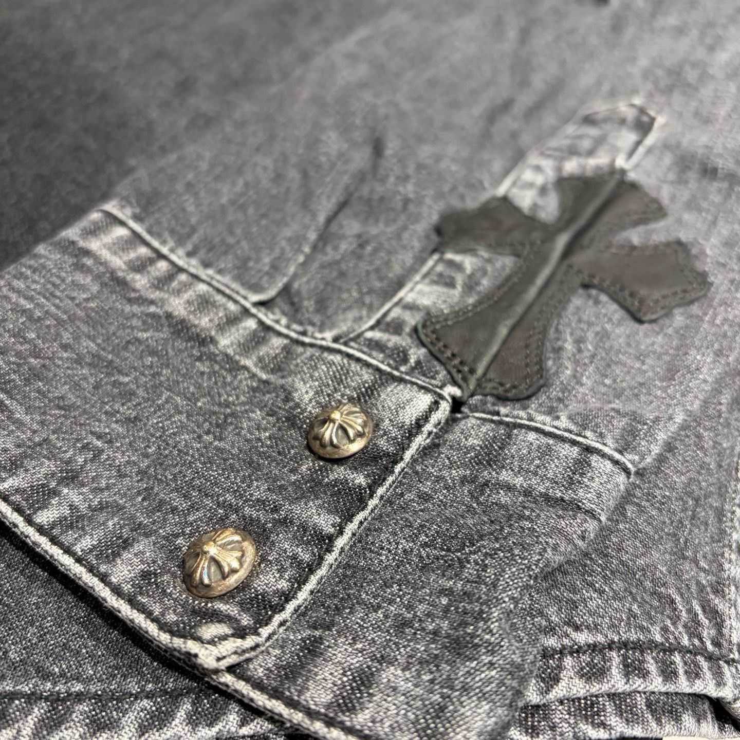 Chrome Hearts Chrome Hearts CH Cross Silver Denim Shirt Size US XL / EU 56 / 4 - 6 Thumbnail