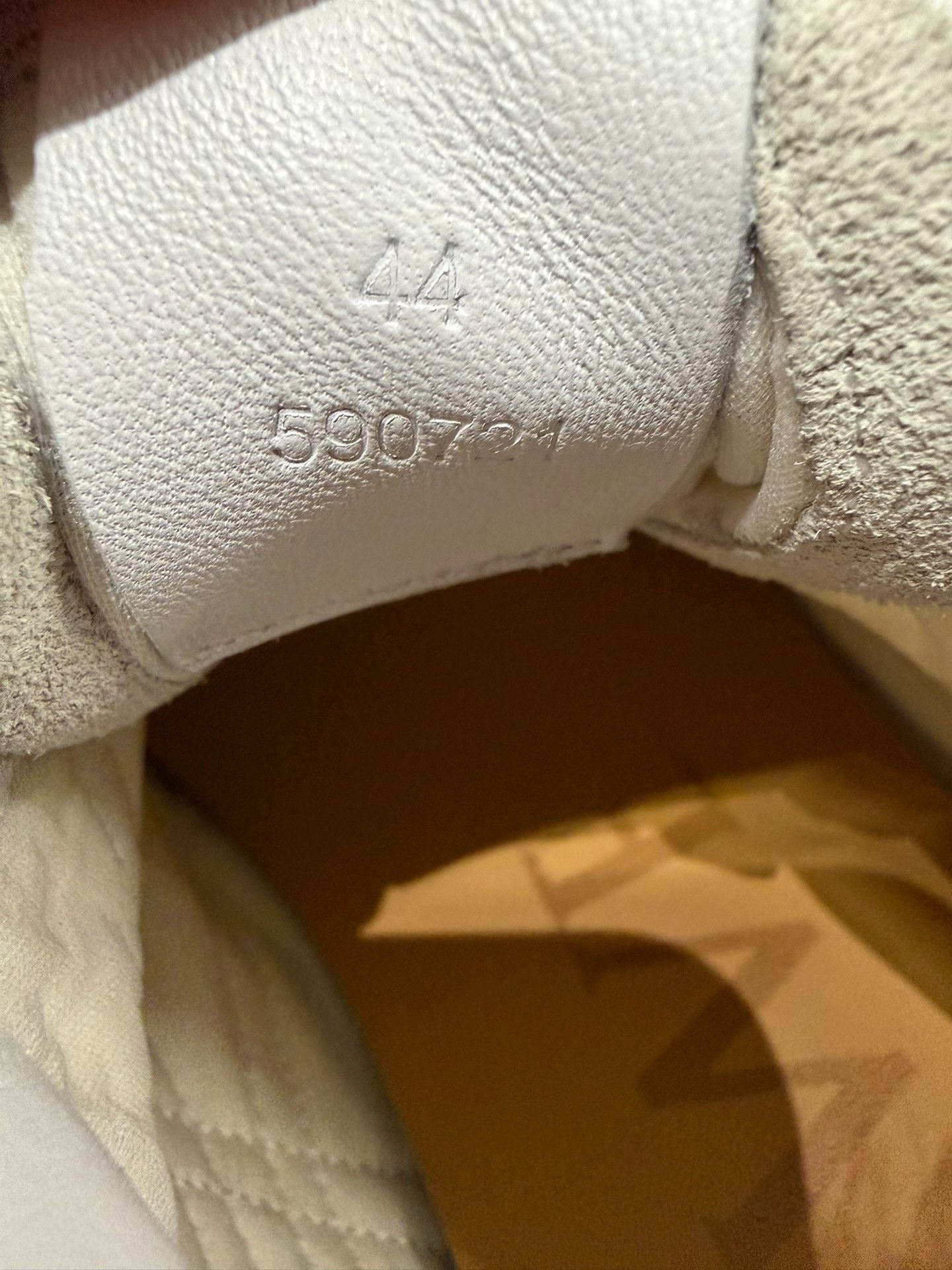 Loewe Loewe White Suede Patchwork Casual Shoes Size US 10 / EU 43 - 9 Thumbnail