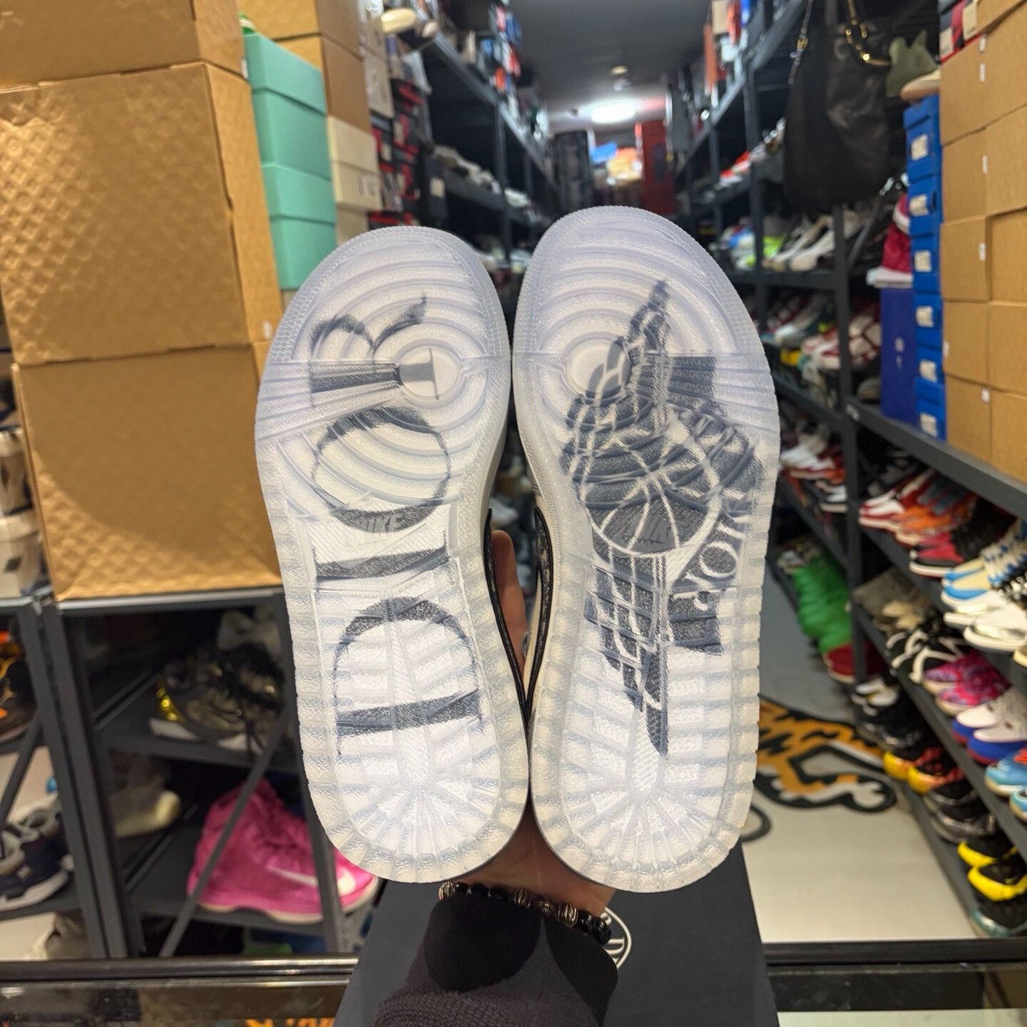 Dior Dior AJ1 White Grey Sneakers Size US 11 / EU 44 - 4 Thumbnail