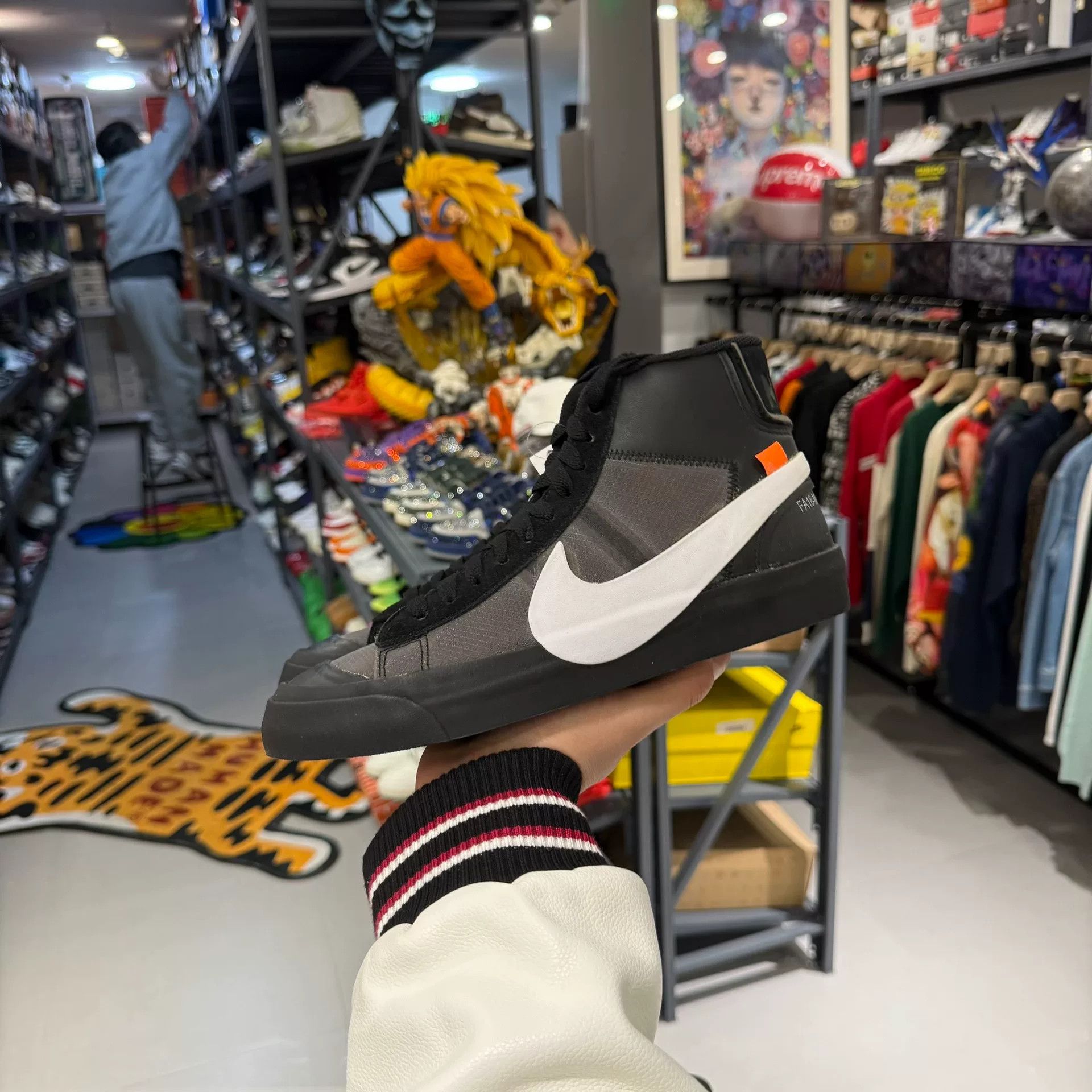 Off-White OFF-WHITE x Blazer Mid Grim Reaper Size US 6 / EU 39 - 7 Thumbnail