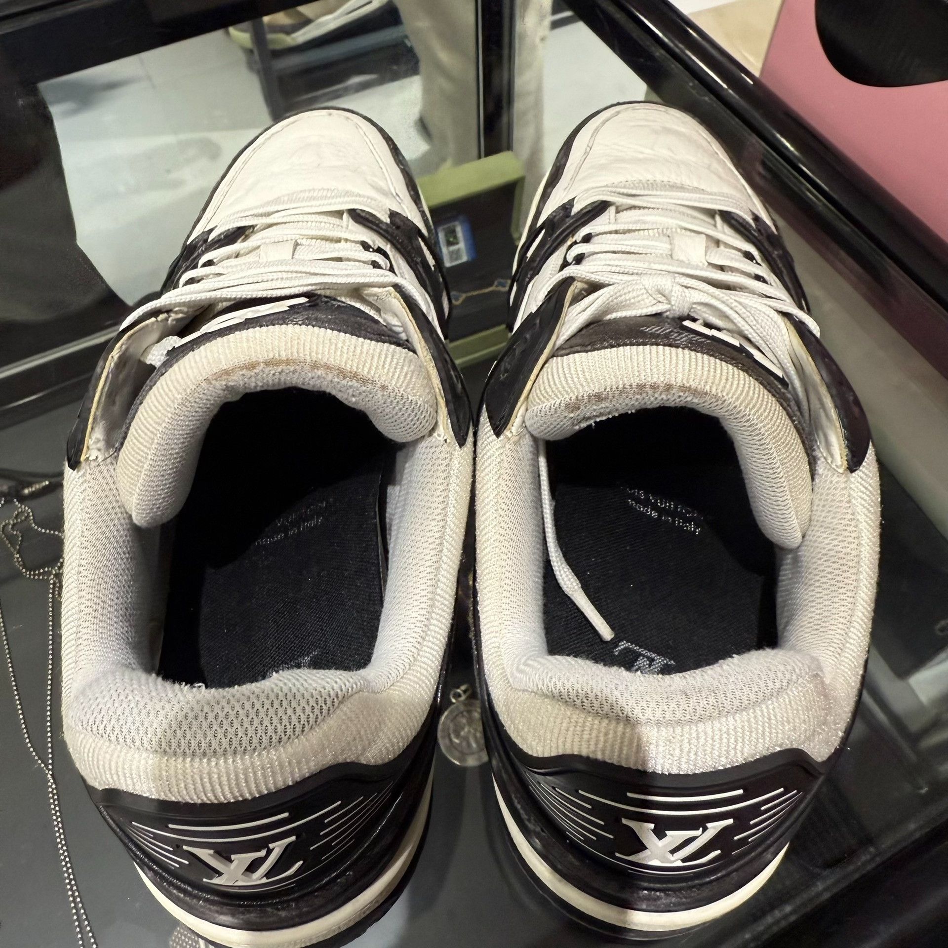 Louis Vuitton Louis Vuitton LV Trainer Panda Size US 9.5 / EU 42-43 - 6 Thumbnail