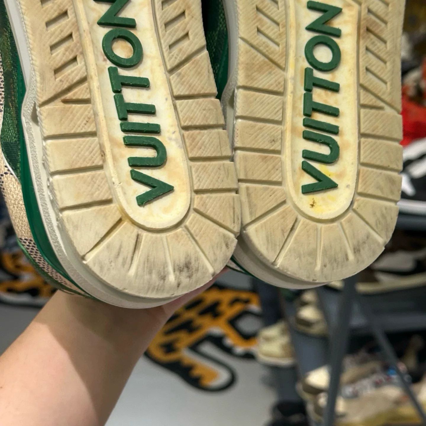 Louis Vuitton Louis Vuitton Damier Green Shoes Size US 9.5 / EU 42-43 - 8 Thumbnail