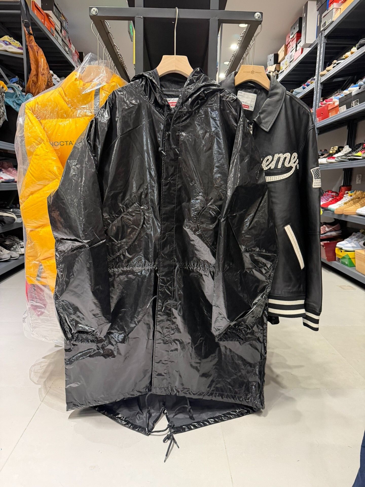 Comme des Garcons Supreme CDG Rain Coat Size US XL / EU 56 / 4 - 2 Thumbnail