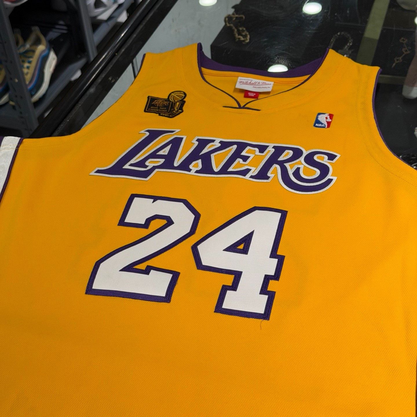 Mitchell & Ness Mitchell Ness NBA Kobe 24 Lakers Jersey Size US XL / EU 56 / 4 - 4 Thumbnail