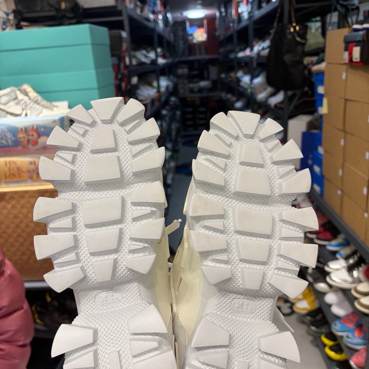 Prada Prada Cloudbust Thunder White Sneakers Size US 8.5 / IT 38.5 - 6 Thumbnail