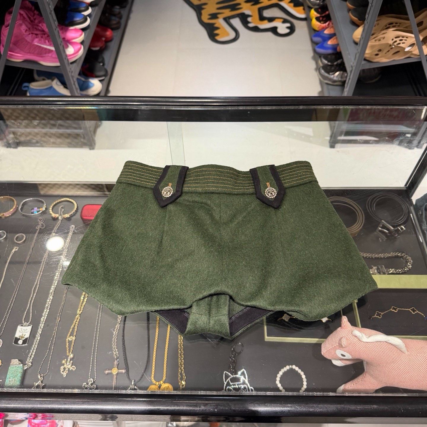 Miu Miu Miu Miu Army Green Wool Shorts Size 38" / US 16 / IT 52 - 9 Thumbnail