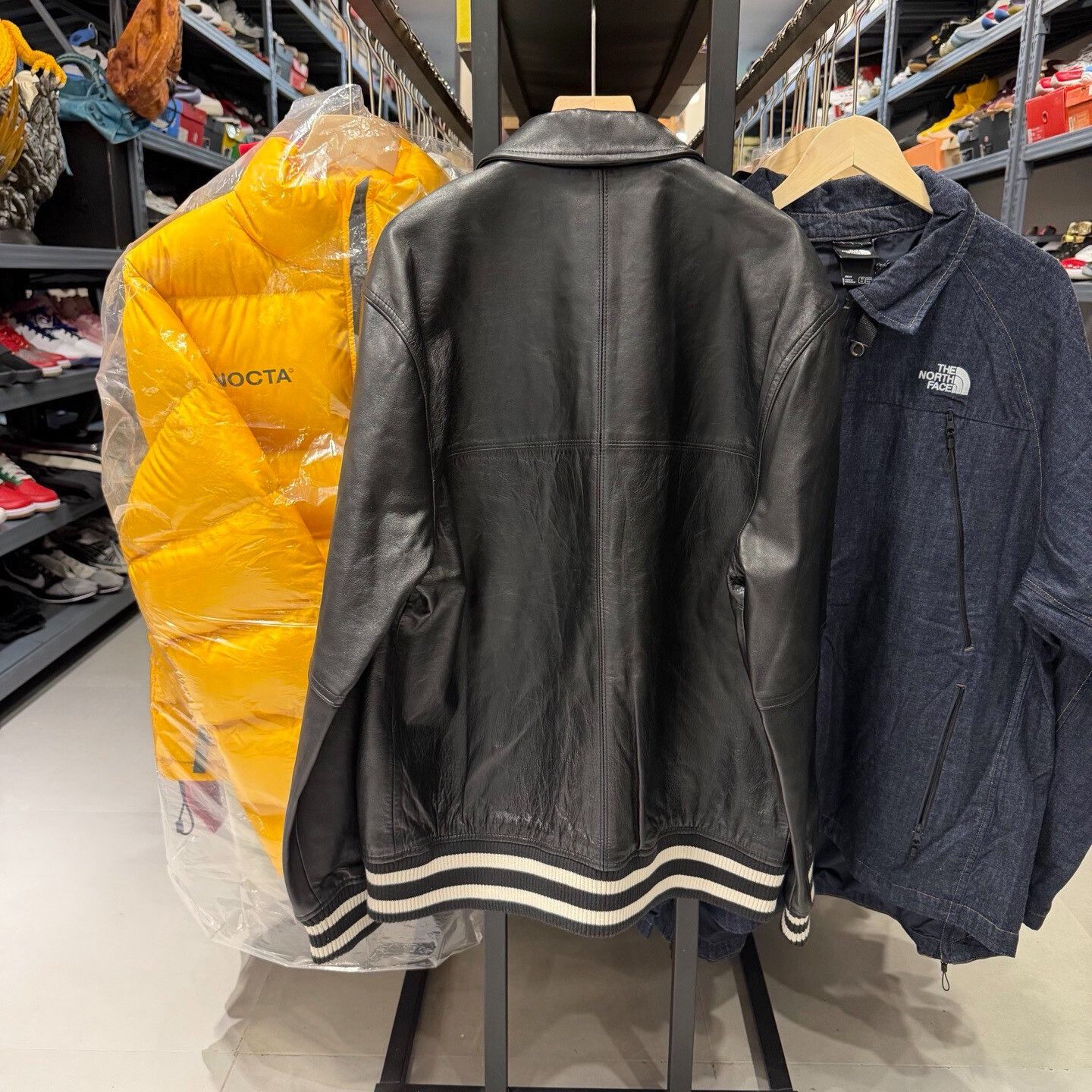 Supreme Supreme Studded Leather Jacket Size US L / EU 52-54 / 3 - 2 Thumbnail