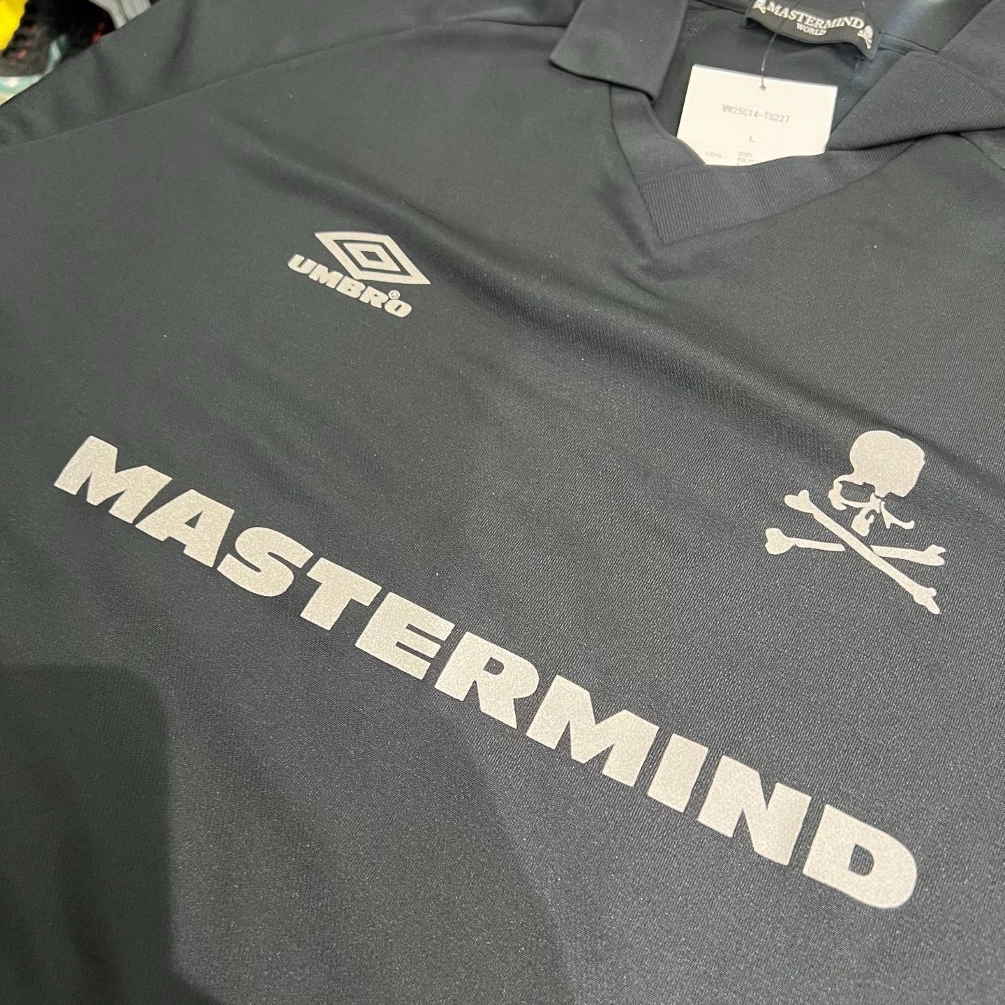 Umbro Umbro x MASTERMIND Collaborative Short-Sleeve Size US L / EU 52-54 / 3 - 4 Thumbnail