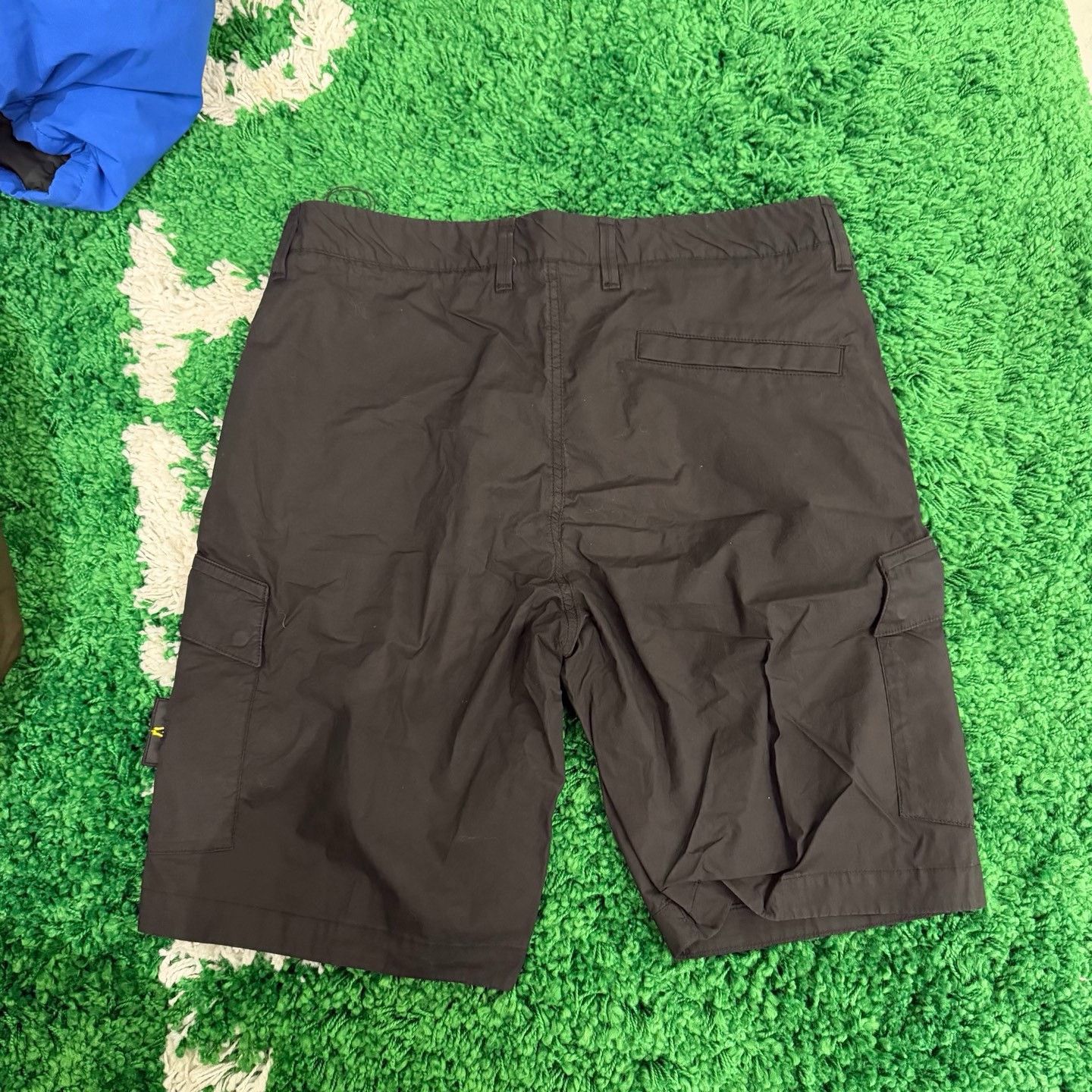 Stone Island Logo Multi-Pocket Shorts