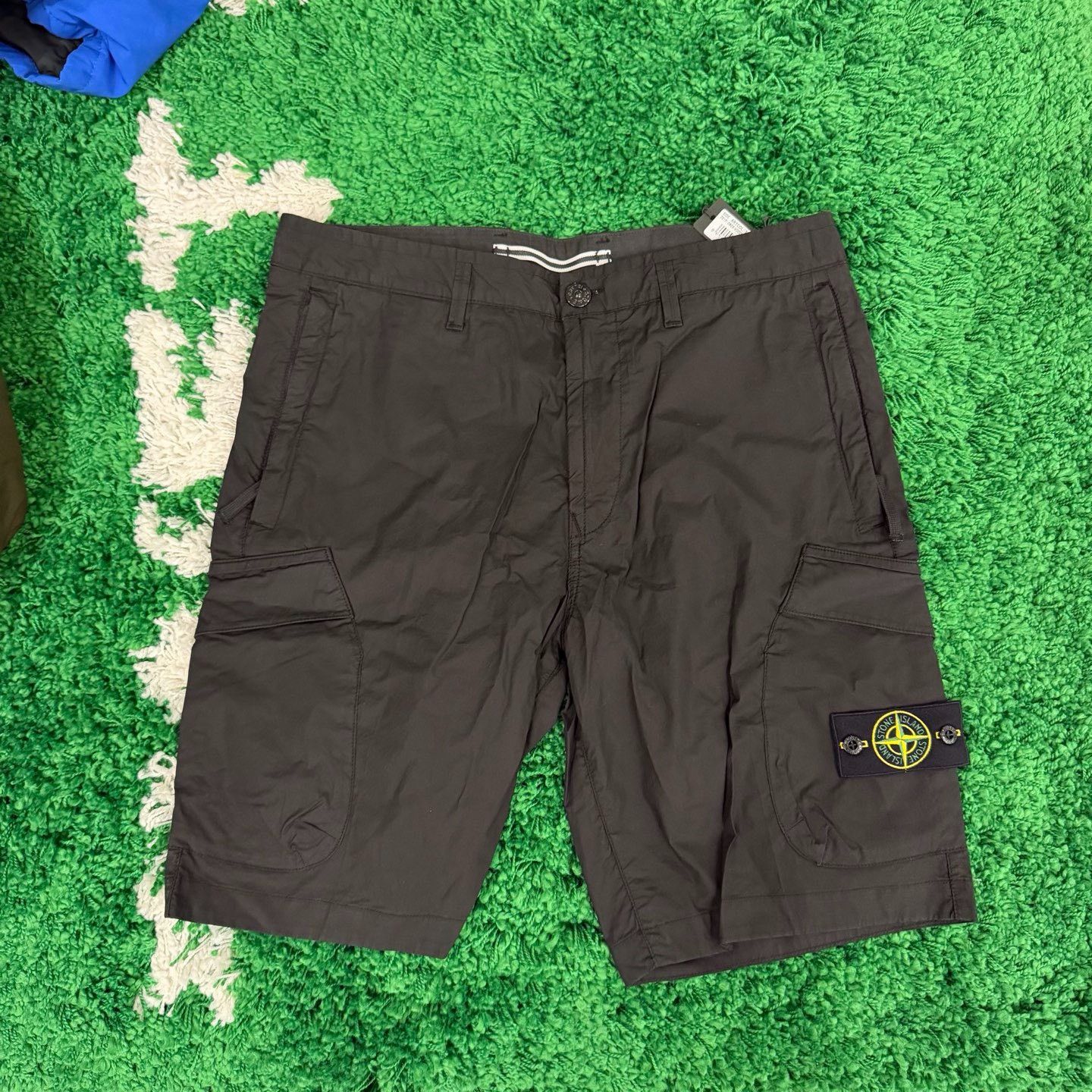 Stone Island Logo Multi-Pocket Shorts