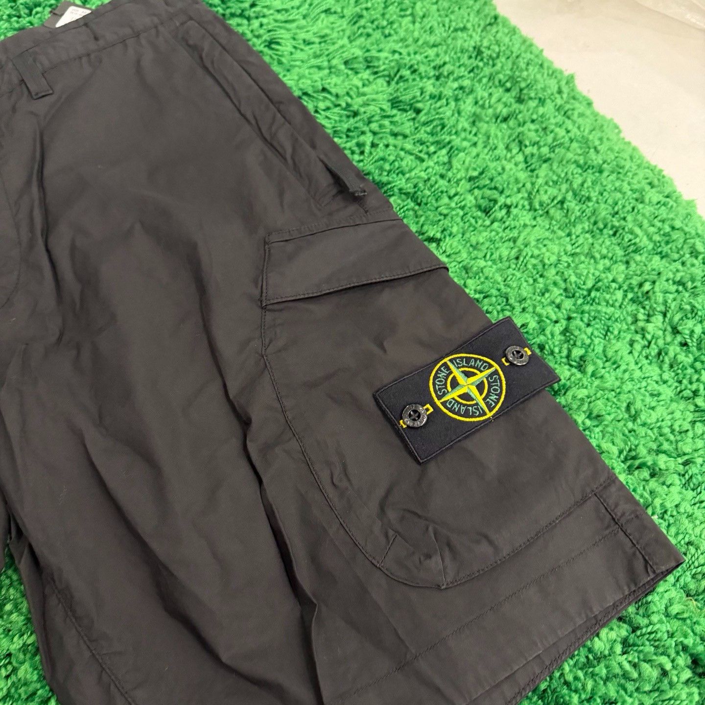 Stone Island Logo Multi-Pocket Shorts