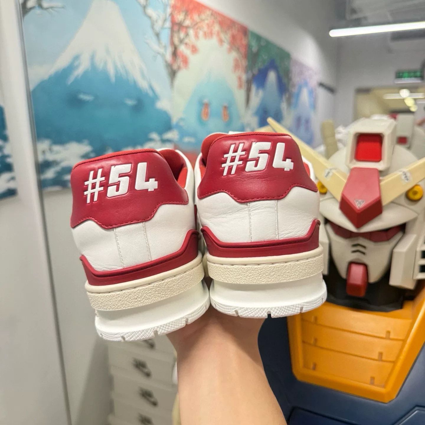 Louis Vuitton Louis Vuitton LV Trainer Red White Size US 10 / EU 43 - 3 Thumbnail