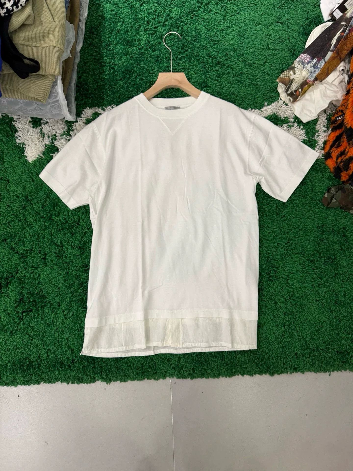 Dior DIOR Solid Letter Jacquard Short-Sleeve T-Shirt Size US M / EU 48-50 / 2 - 3 Thumbnail