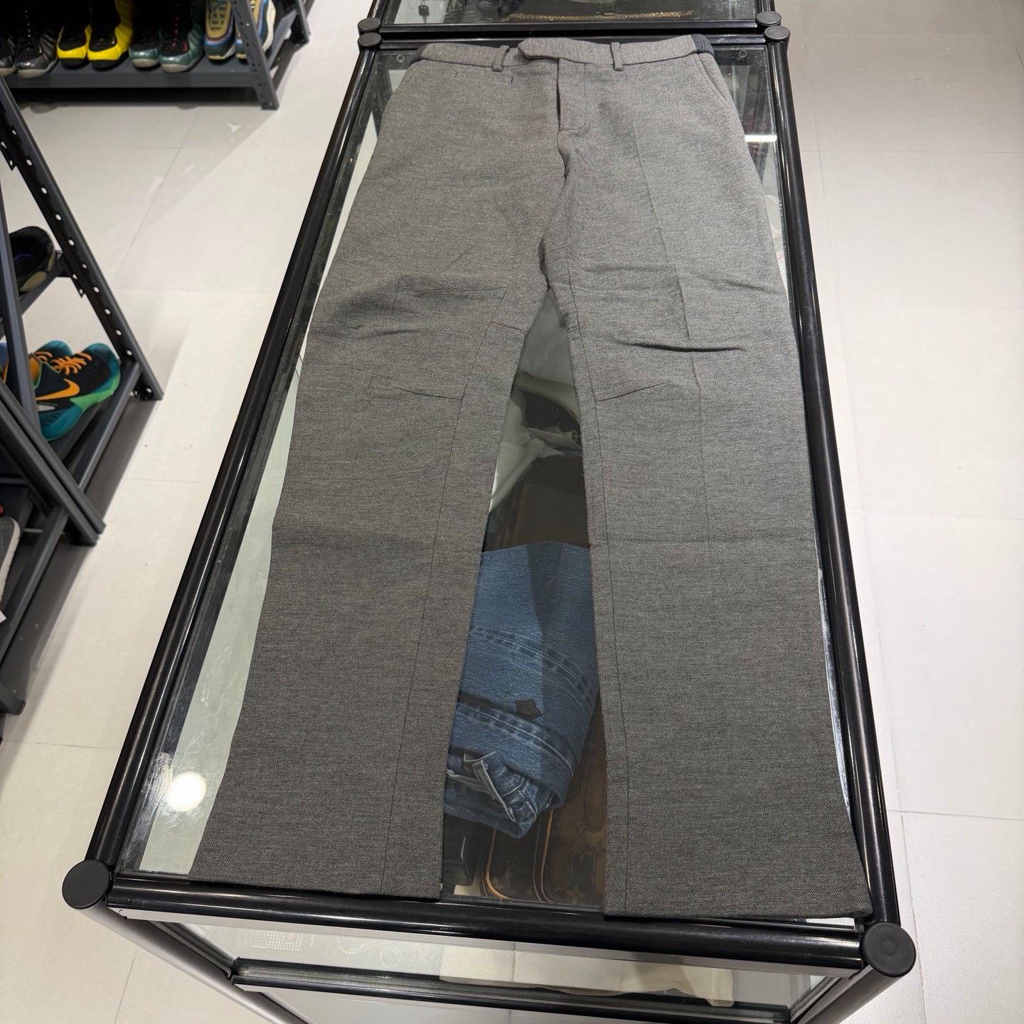 Alexander McQueen Alexander McQueen Gray Trousers Size US 32 / EU 48 - 3 Thumbnail