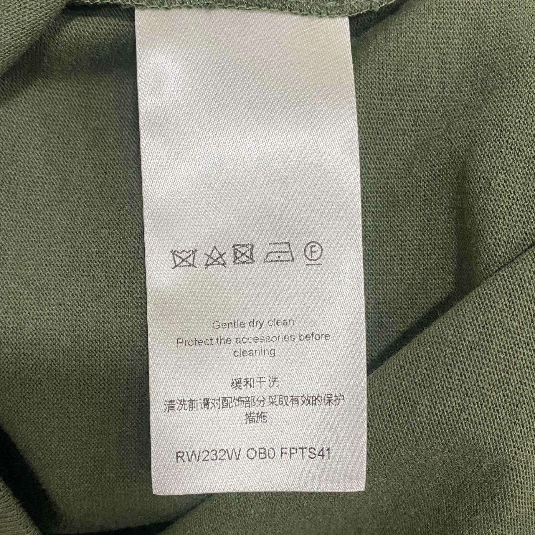 Louis Vuitton Louis Vuitton Dark Green Chain Logo Tee Size XS / US 0-2 / IT 36-38 - 5 Thumbnail