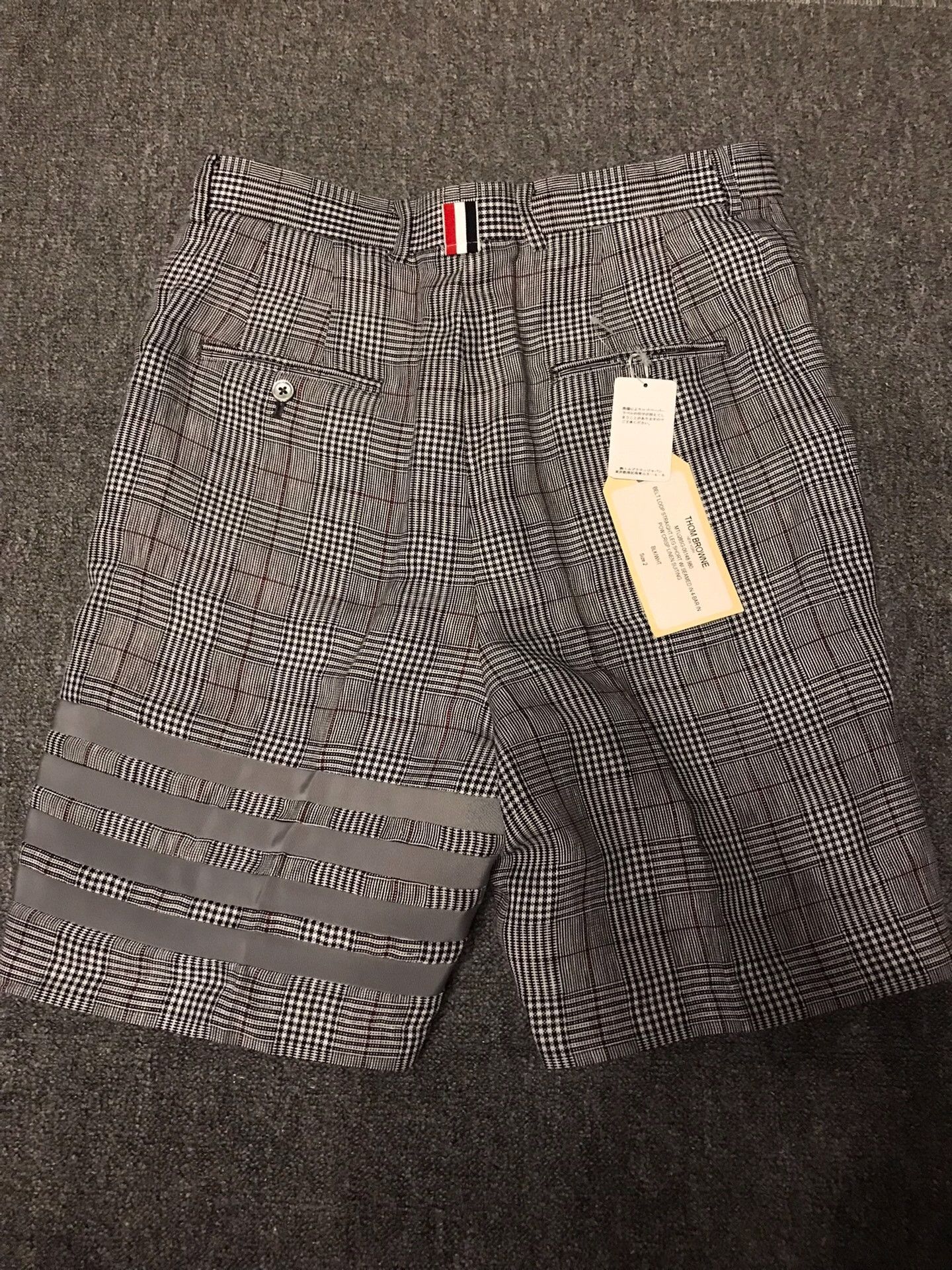 Thom Browne Thom Browne Gray Check Linen Shorts Size US 26 / EU 42 - 2 Thumbnail