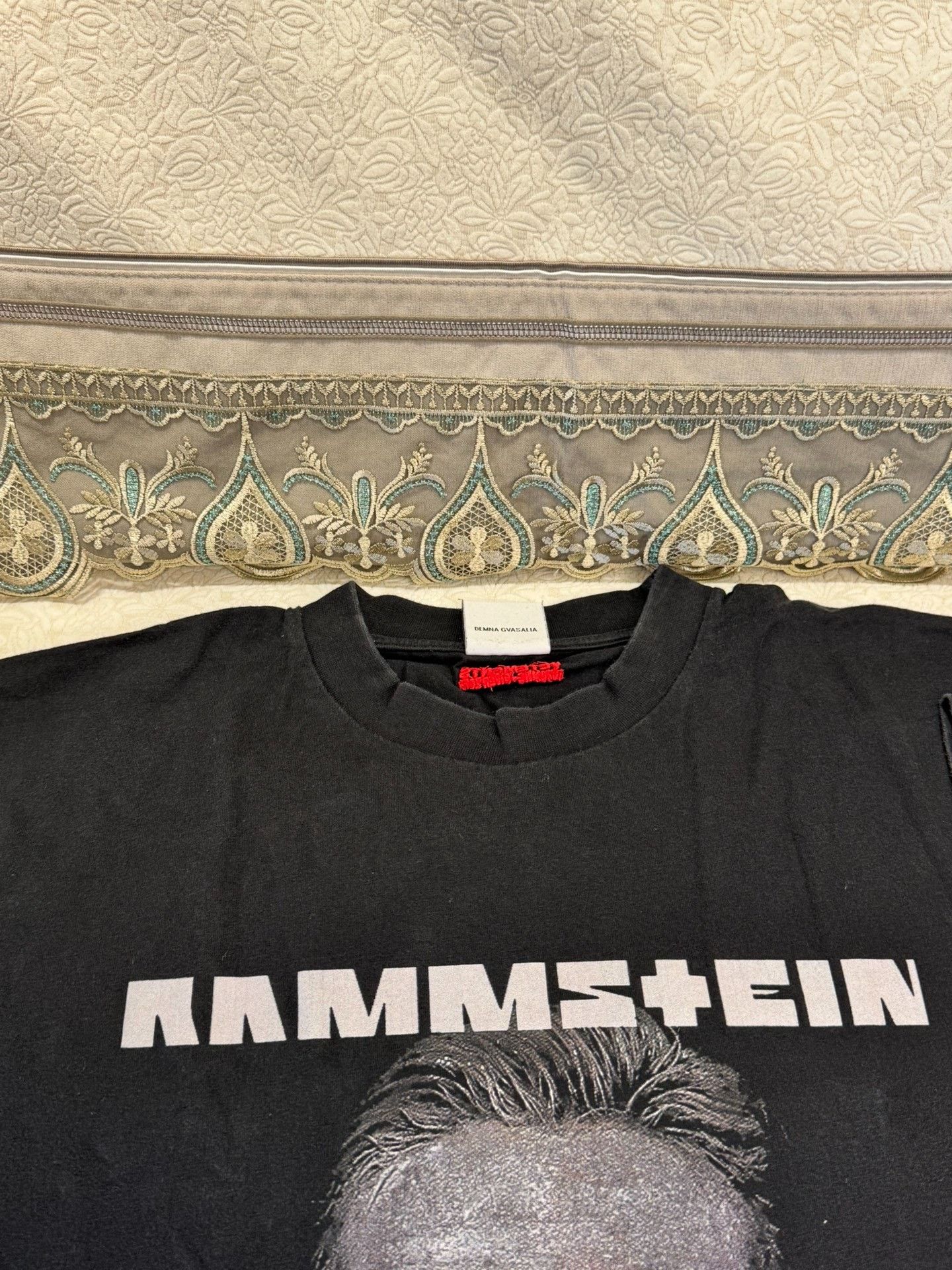 Vetements Vetements Rammstein Short-Sleeve Tee Size US M / EU 48-50 / 2 - 2 Thumbnail