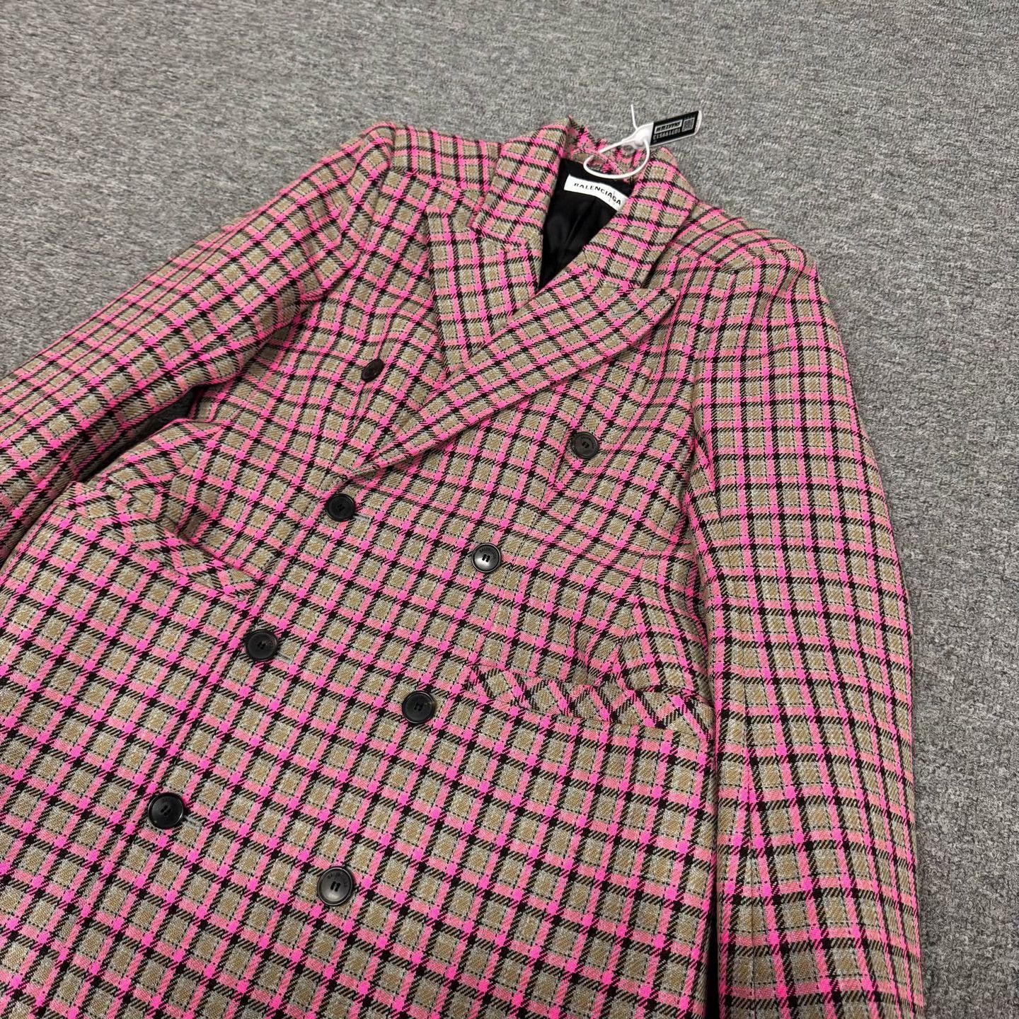 Balenciaga Balenciaga Double-Breasted Plaid Coat Size S / US 4 / IT 40 - 4 Thumbnail