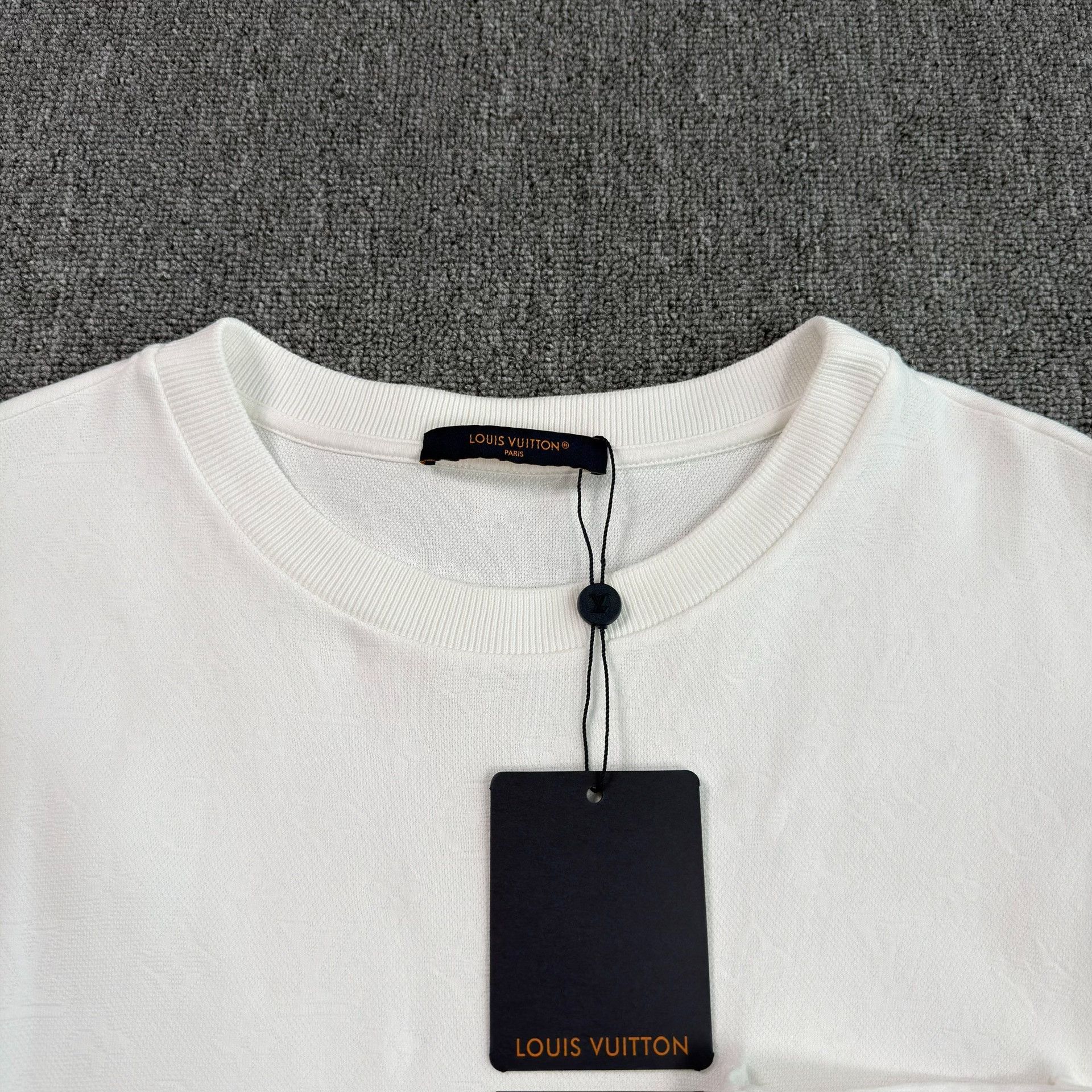 Louis Vuitton LV Dark Pattern Pocket White Short-Sleeve Size US L / EU 52-54 / 3 - 3 Thumbnail