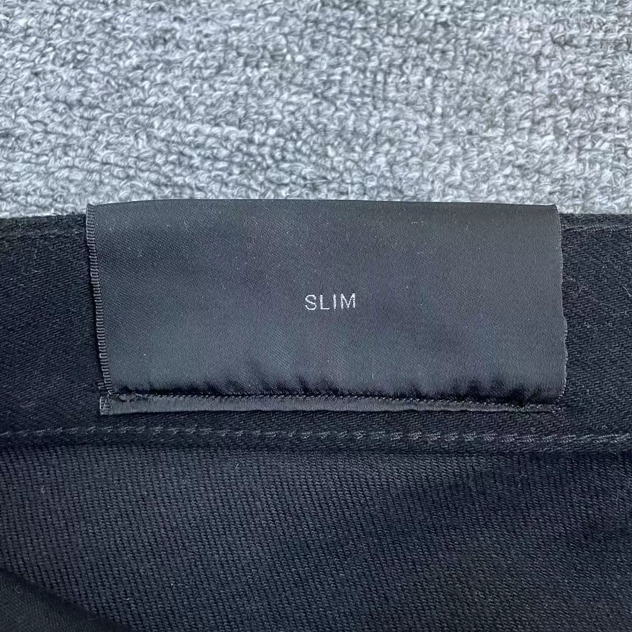 Balmain BALMAIN Wax-Coated Distressed Jeans Size US 33 - 4 Thumbnail