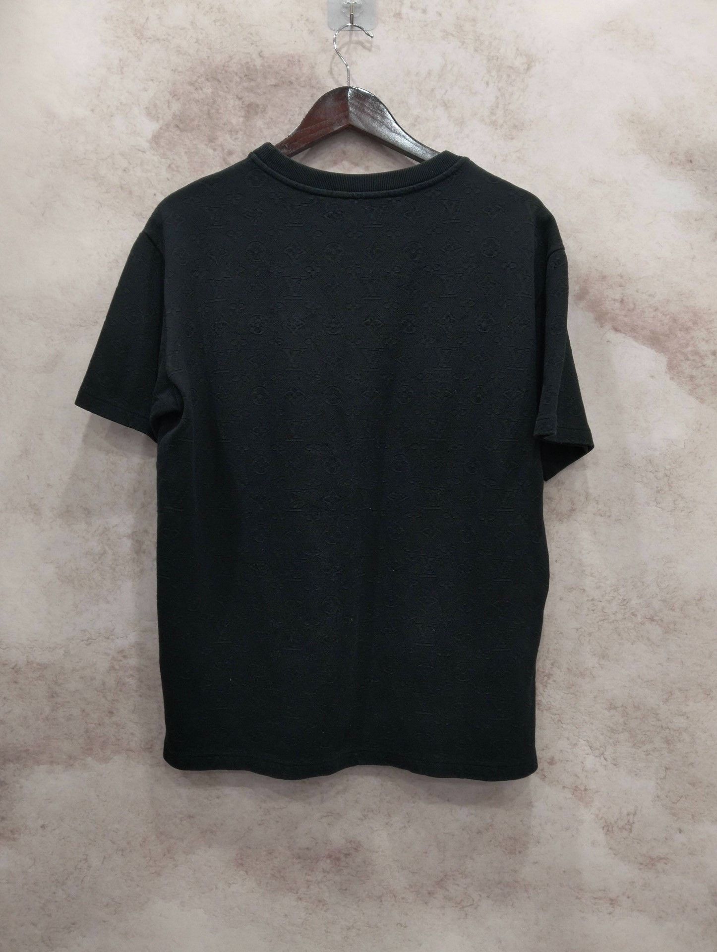 Louis Vuitton LV Black Dark Monogram 3D Pocket T-Shirt Size US L / EU 52-54 / 3 - 2 Thumbnail