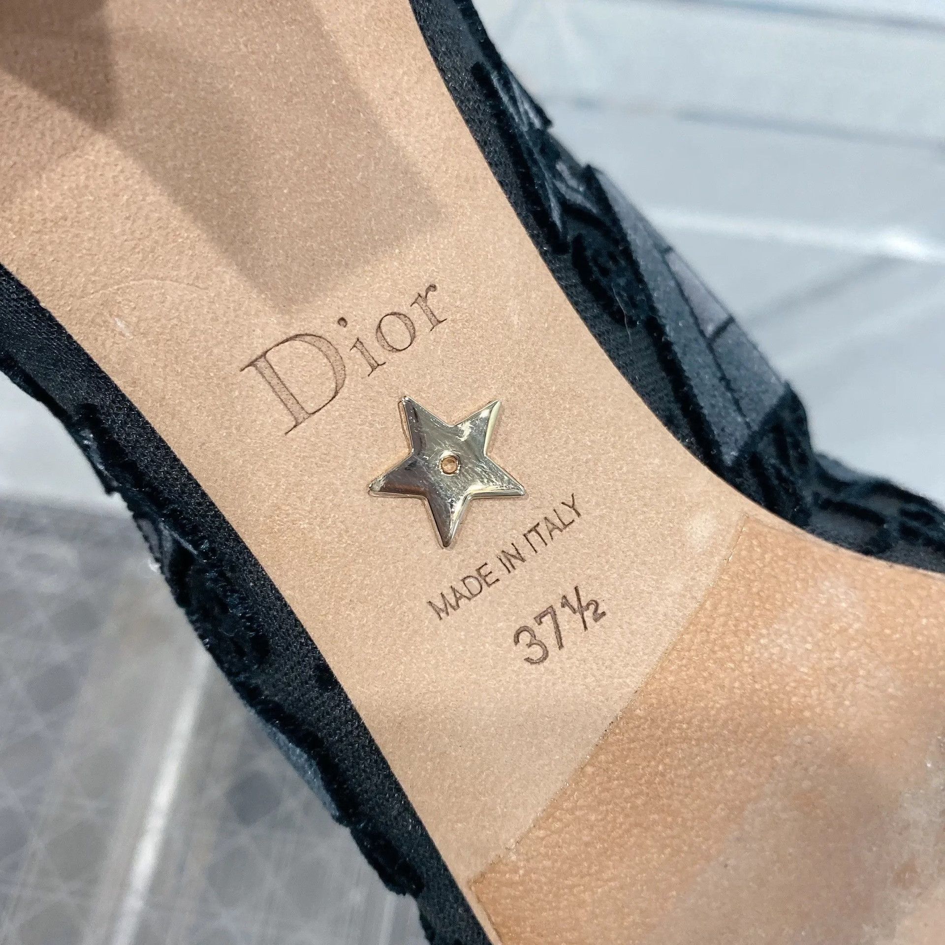 Dior Dior Black Velvet Low-Heel Ankle Boots Size US 6.5 / IT 36.5 - 9 Thumbnail