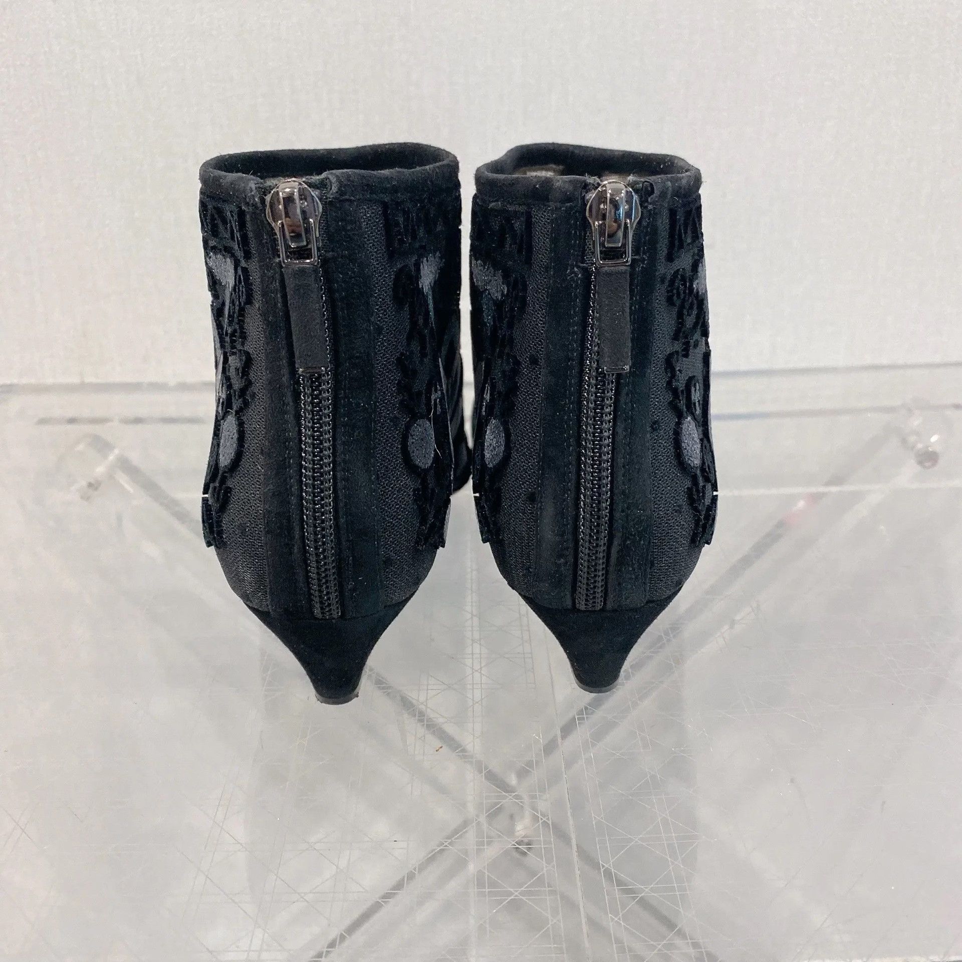 Dior Dior Black Velvet Low-Heel Ankle Boots Size US 6.5 / IT 36.5 - 6 Thumbnail