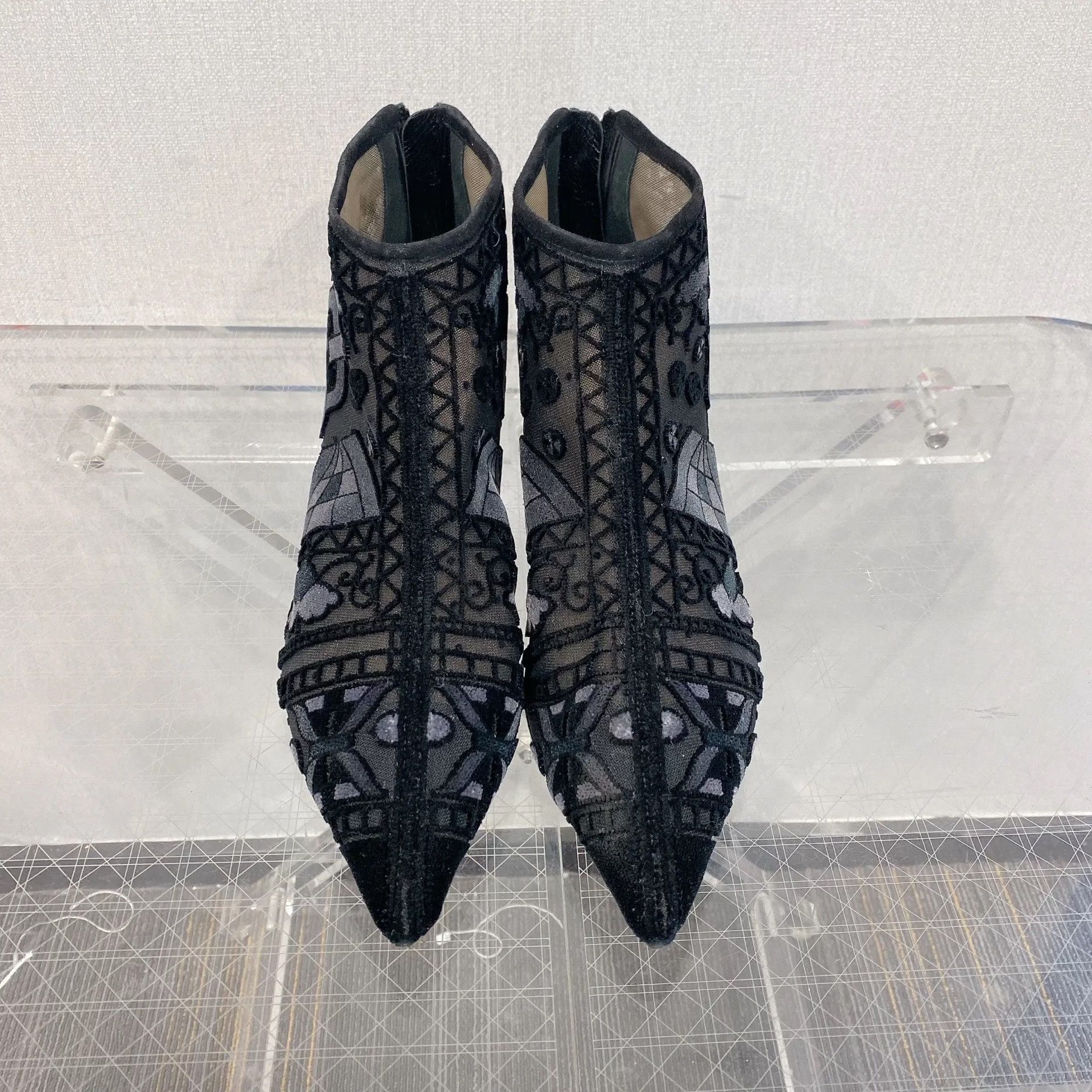Dior Dior Black Velvet Low-Heel Ankle Boots Size US 6.5 / IT 36.5 - 2 Thumbnail