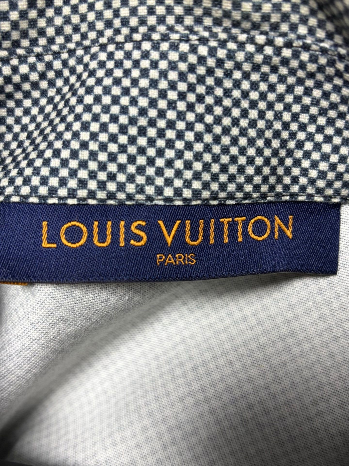 Louis Vuitton Louis Vuitton Gray Long-Sleeve Shirt S Size US S / EU 44-46 / 1 - 3 Thumbnail