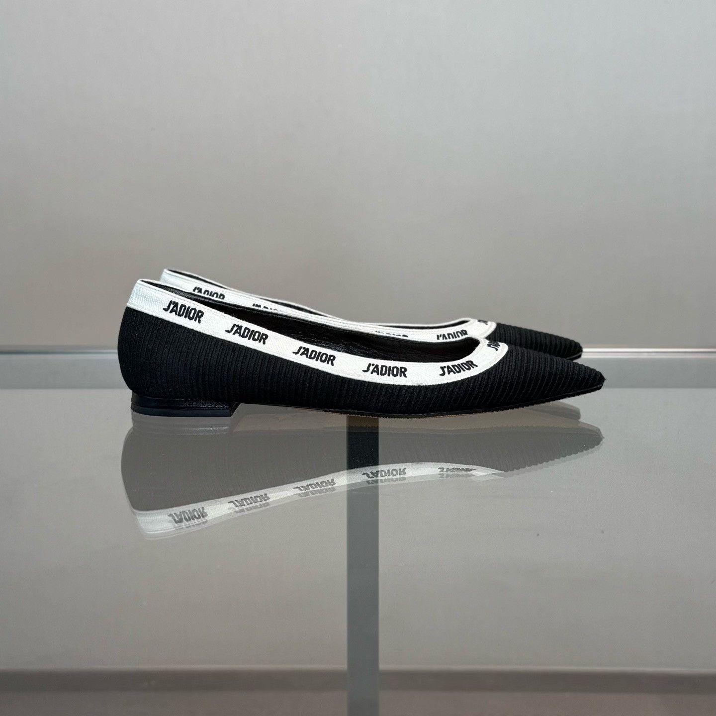 Dior Dior J'Adior Black Pointed-Toe Flats Size US 7.5 / IT 37.5 - 3 Thumbnail