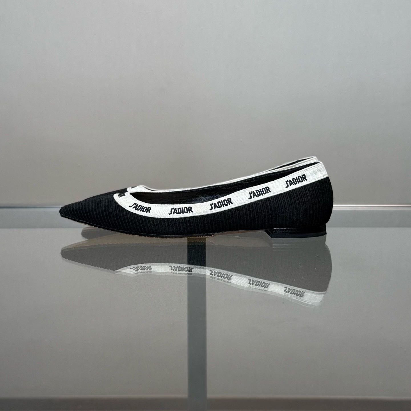 Dior Dior J'Adior Black Pointed-Toe Flats Size US 7.5 / IT 37.5 - 5 Thumbnail