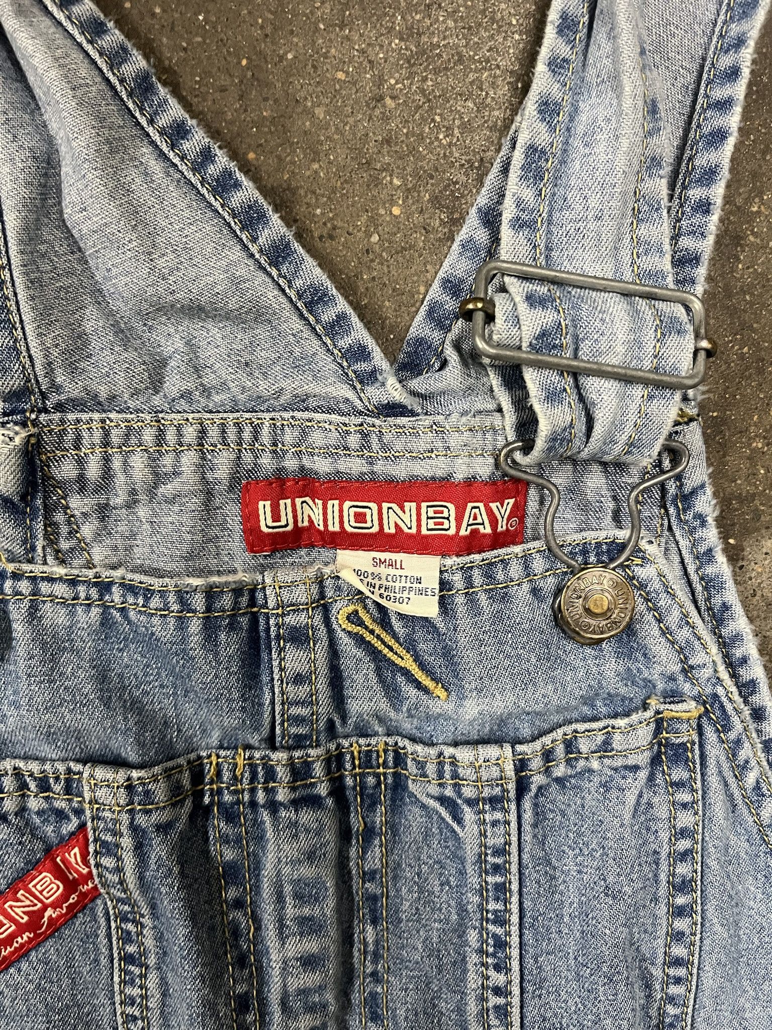 UNIONBAY × Vintage Vintage 2000s Union Bay Denim Short Overalls Size S Size US S / EU 44-46 / 1 - 2 Thumbnail