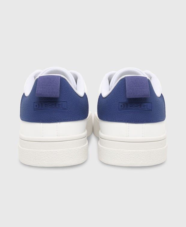 S-clever Sneakers