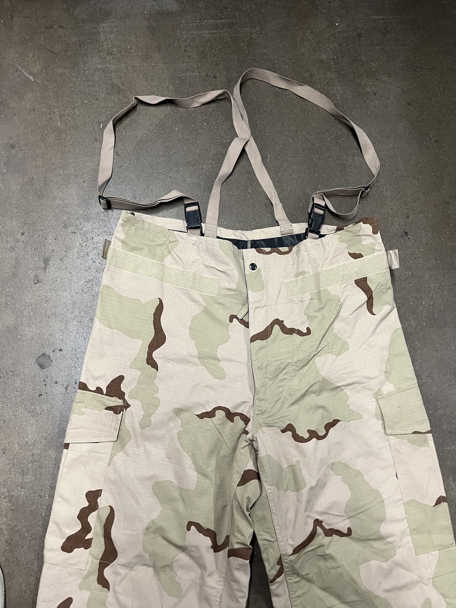 Vintage Vintage Military Desert Camo Chemical Protective Overalls Size L Size US 42 / EU 58 - 2 Thumbnail