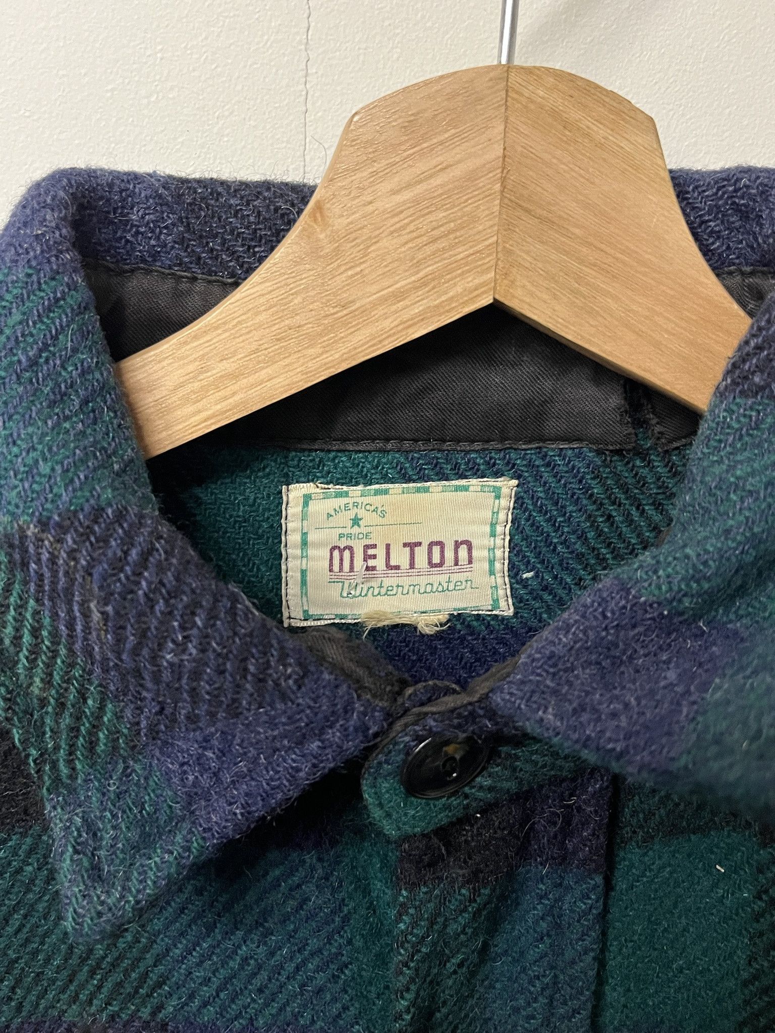 Flannel × Woolrich Woolen Mills Vintage 1960s Melton Green Navy Wool Flannel Size L Size US XL / EU 56 / 4 - 2 Thumbnail