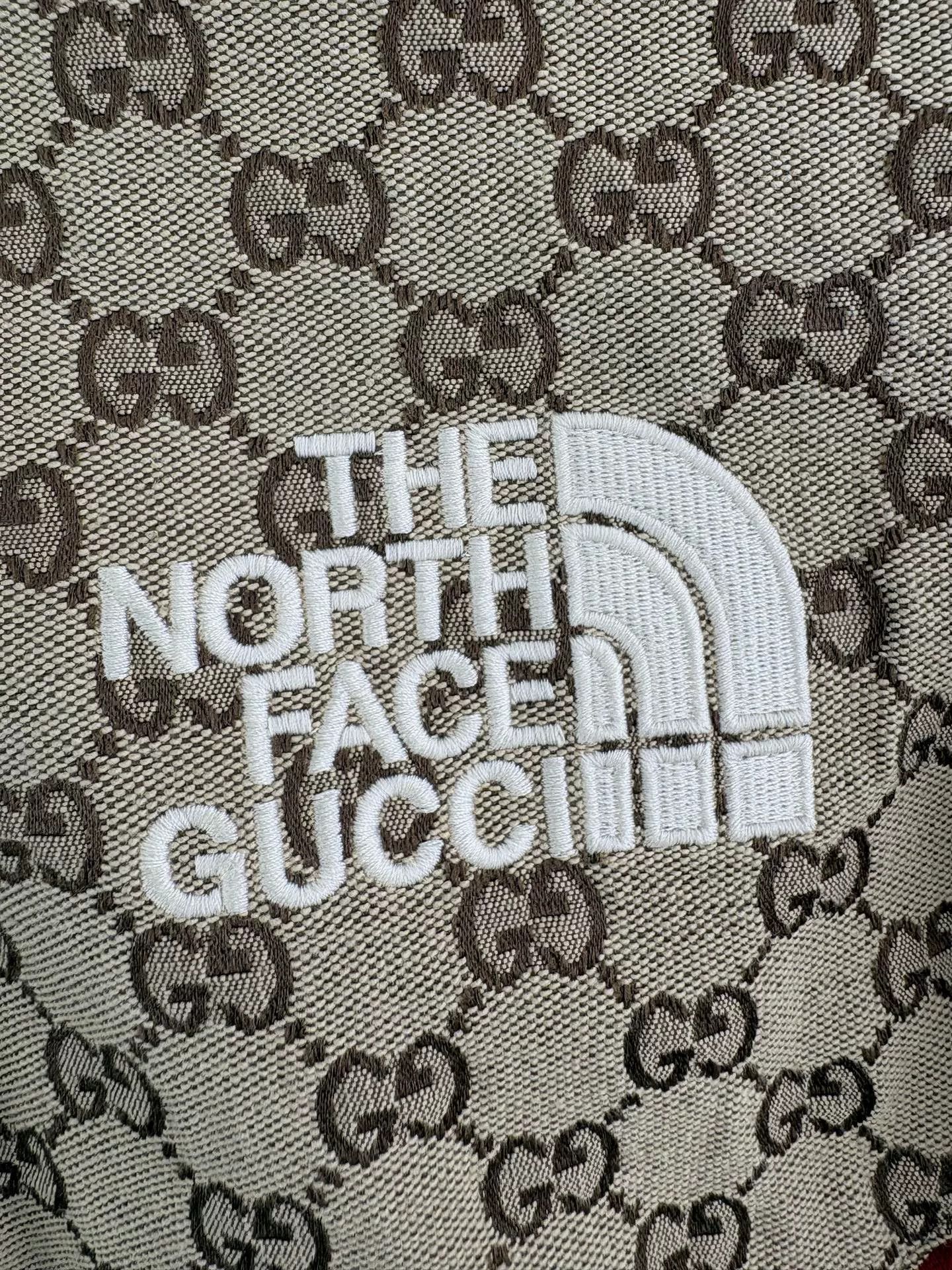 Gucci Gucci x The North Face Sherpa Jacket Size US S / EU 44-46 / 1 - 3 Thumbnail