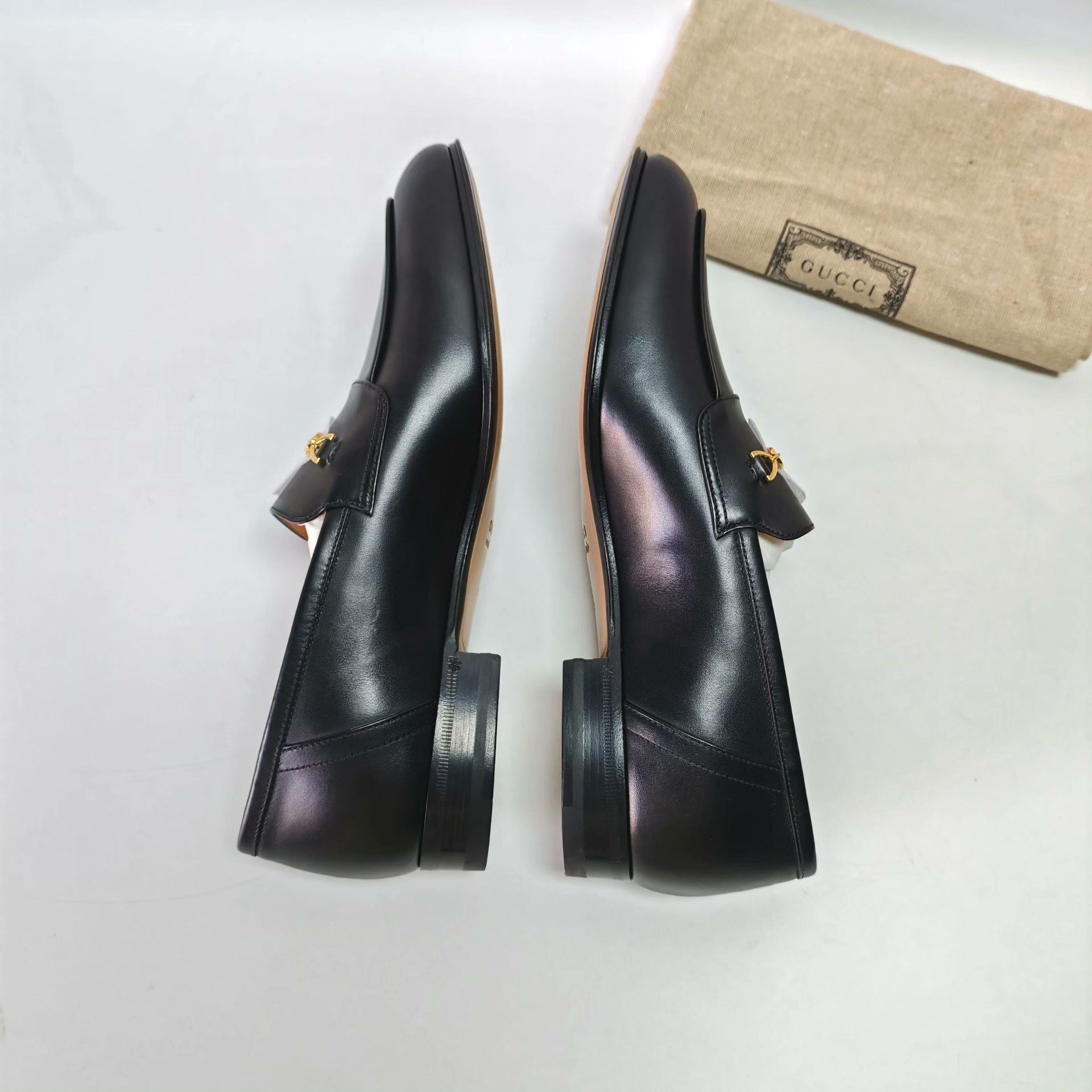 Gucci Gucci Men's Black Leather Loafers Size US 6.5 / EU 39-40 - 2 Thumbnail