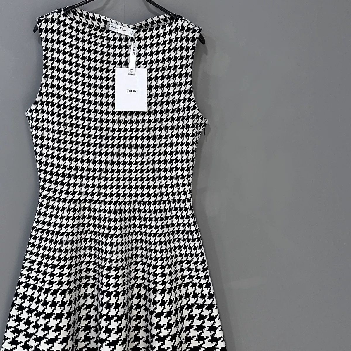 Dior Dior Sleeveless Houndstooth Dress Size S / US 4 / IT 40 - 2 Thumbnail