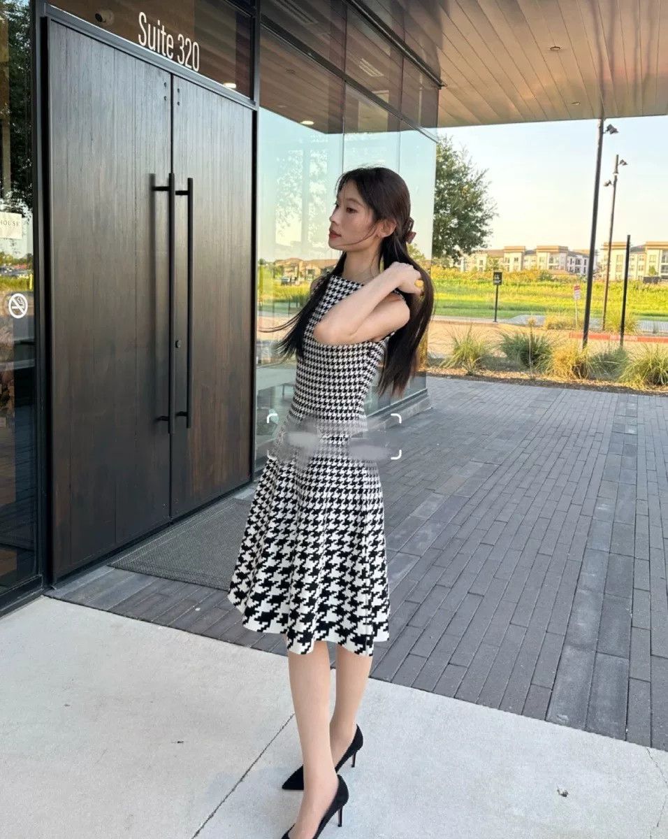 Dior Dior Sleeveless Houndstooth Dress Size S / US 4 / IT 40 - 7 Thumbnail