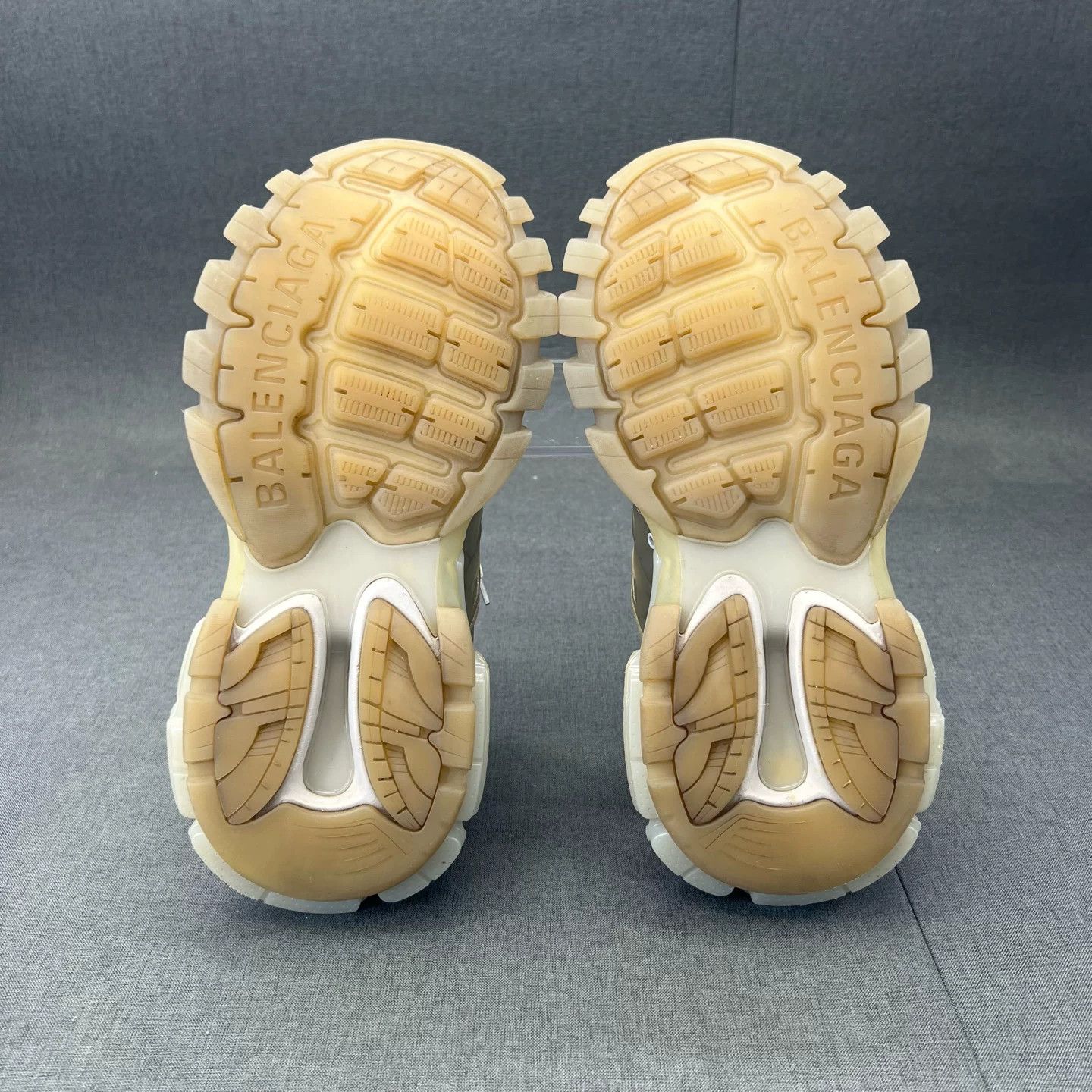 Balenciaga Balenciaga Track Gray Size 41 Second-Hand Size US 8 / EU 41 - 4 Thumbnail