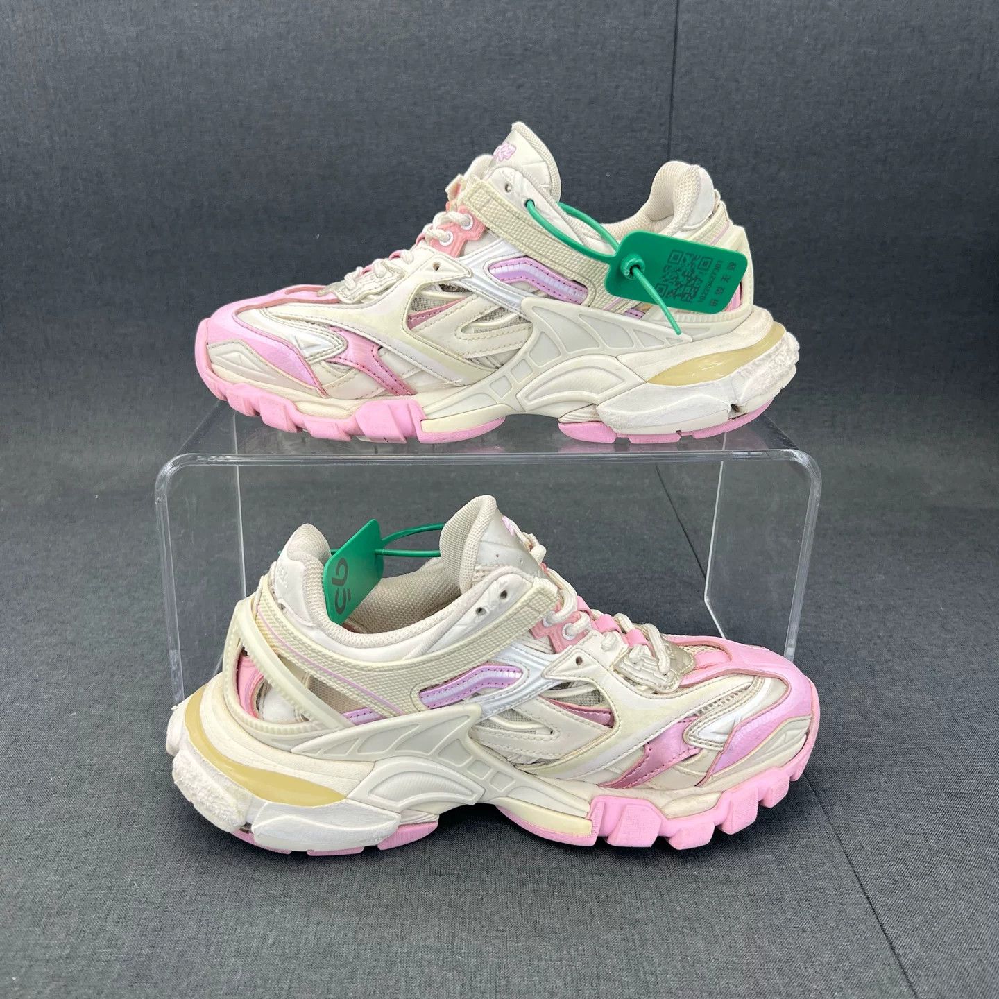 Balenciaga Balenciaga Track 2 White Pink Size 37 Size US 6 / IT 36 - 7 Thumbnail