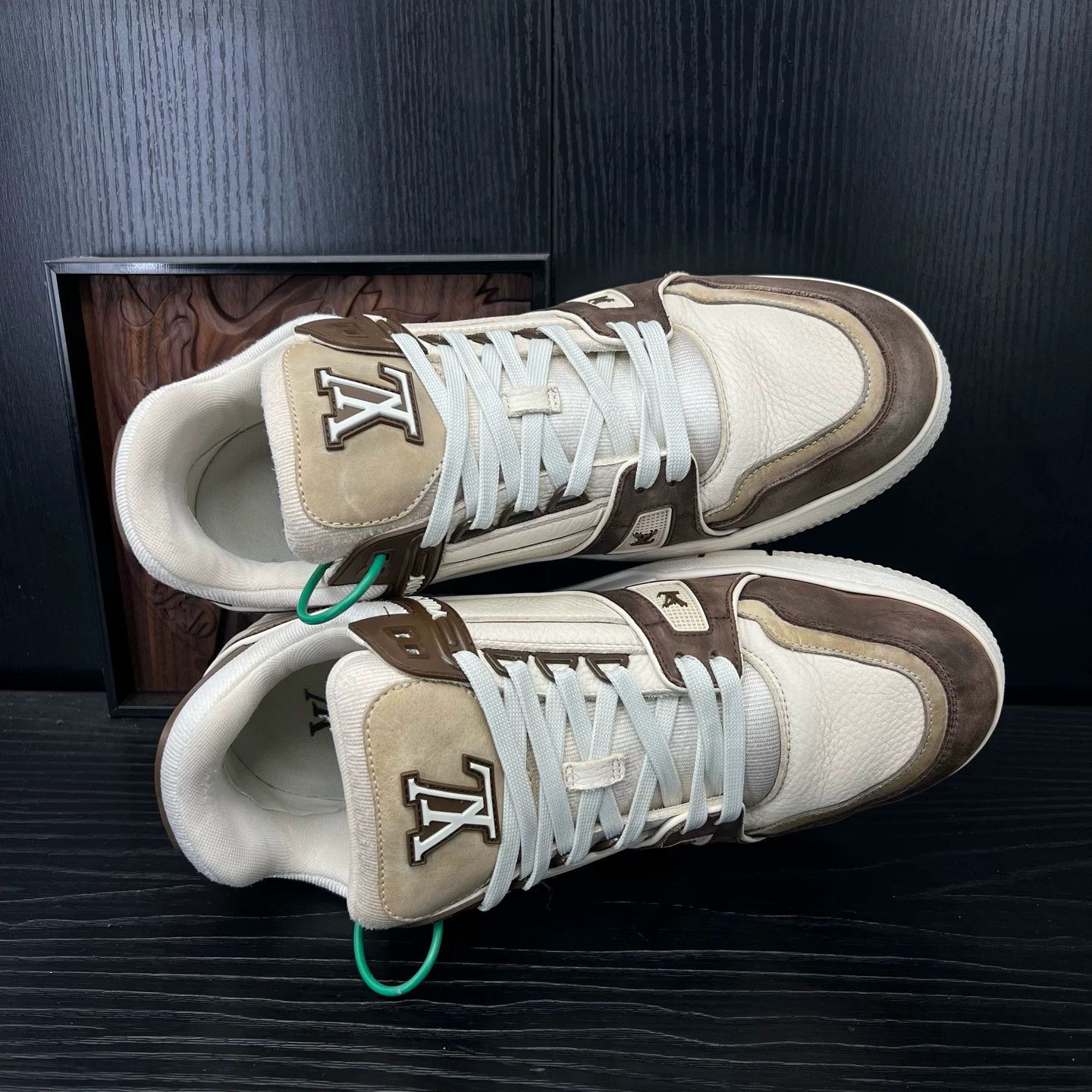 Louis Vuitton LV Trainer Mocha White Sneakers Size US 10 / EU 43 - 5 Thumbnail