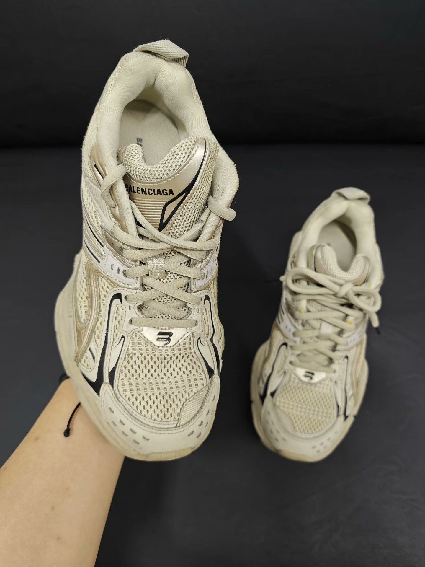 Balenciaga Khaki Balenciaga Sneakers Size 37 Size US 6 / IT 36 - 3 Thumbnail